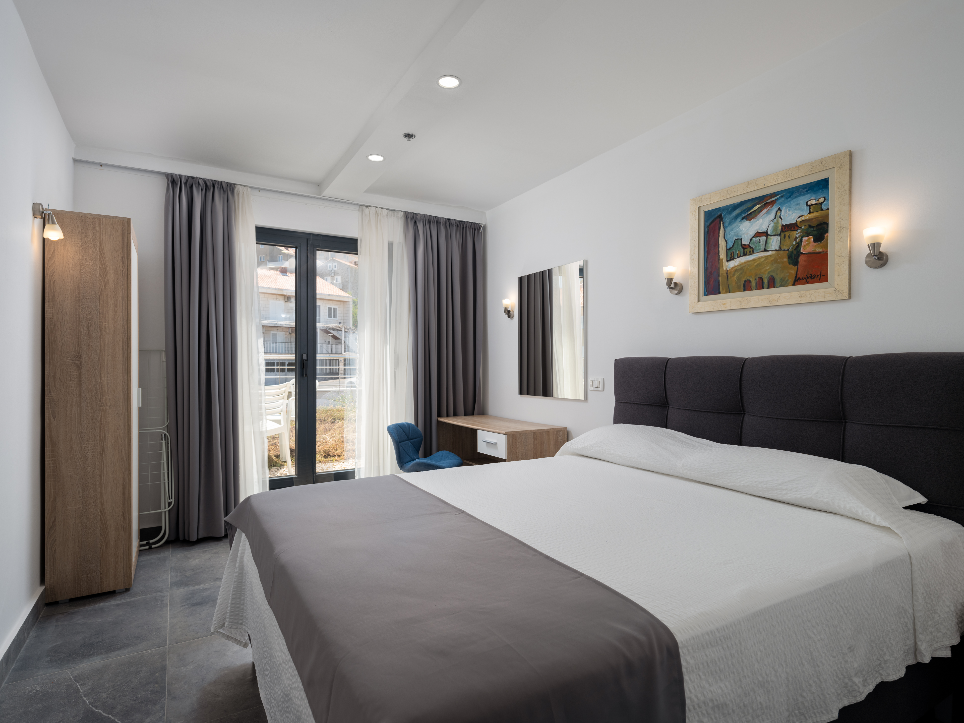 Apartment Garden View