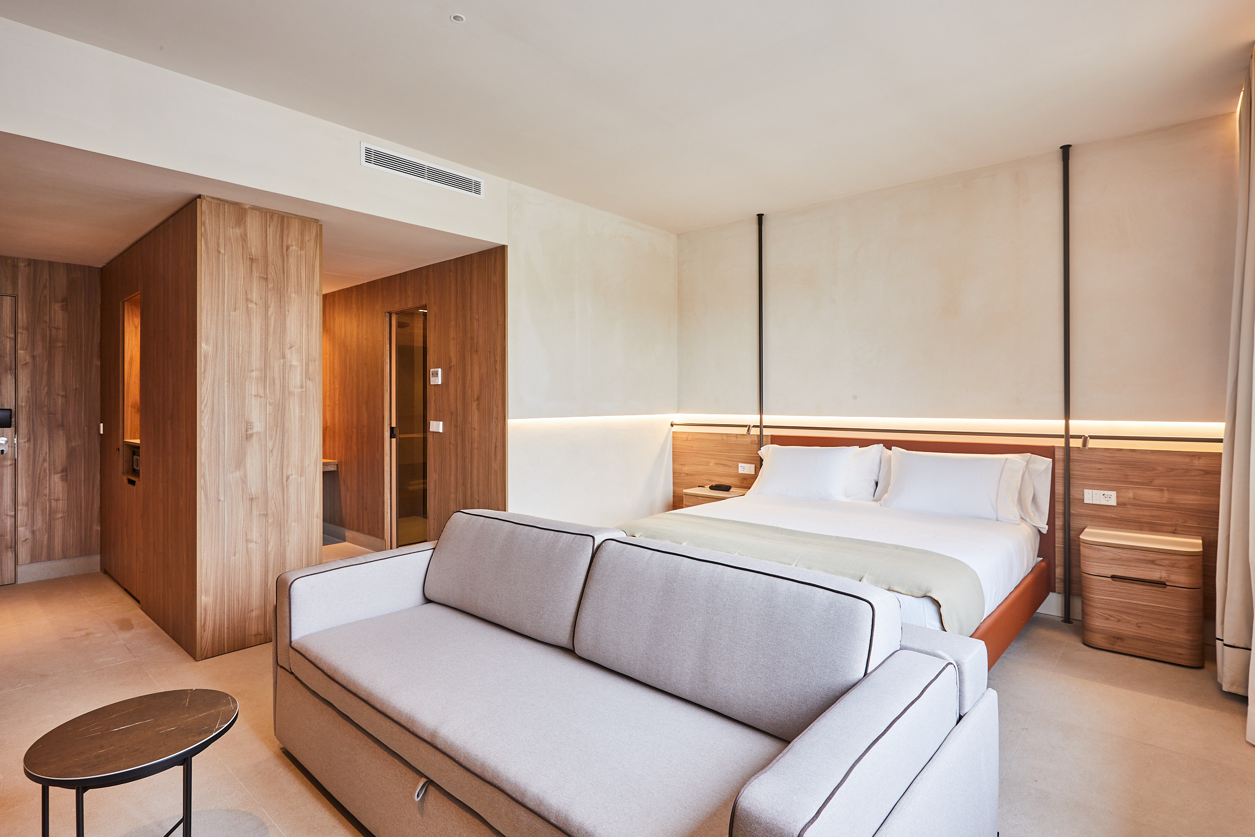 Double or Twin Deluxe