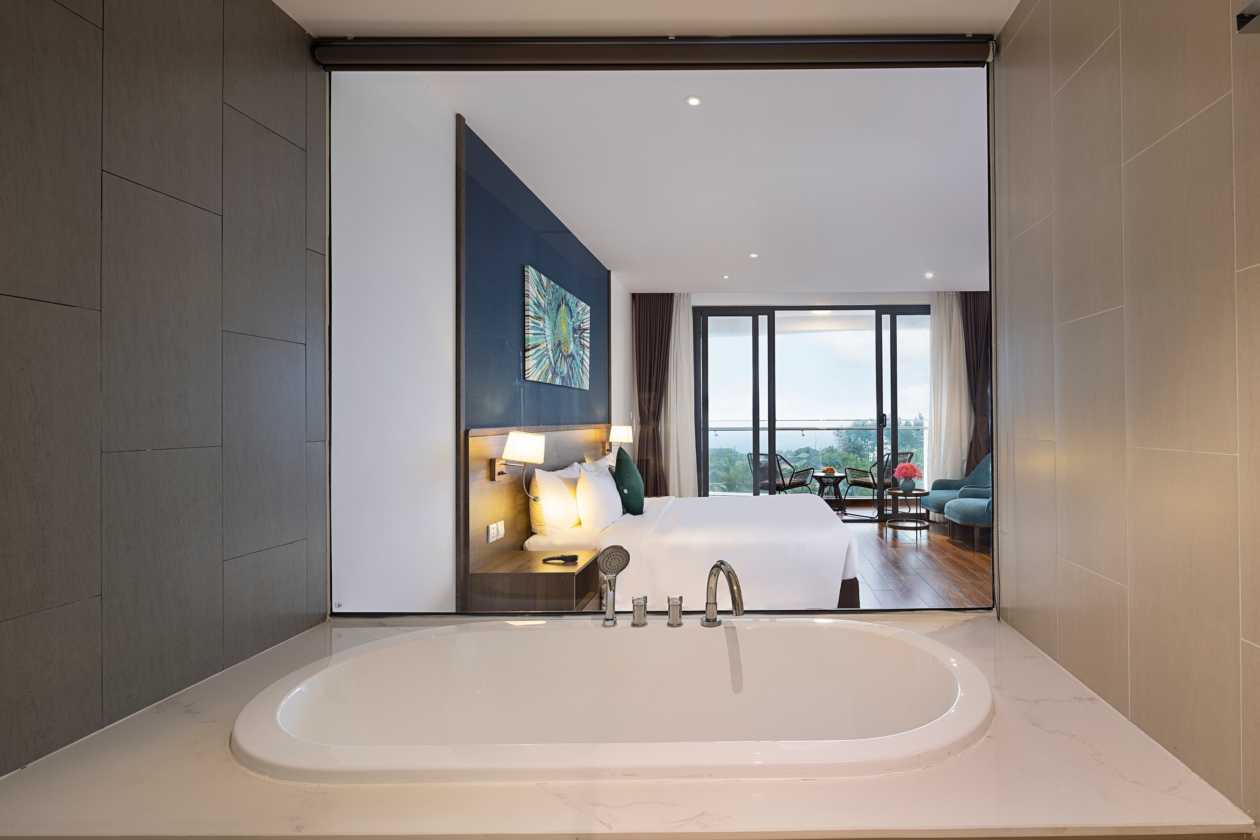 Double or Twin Deluxe