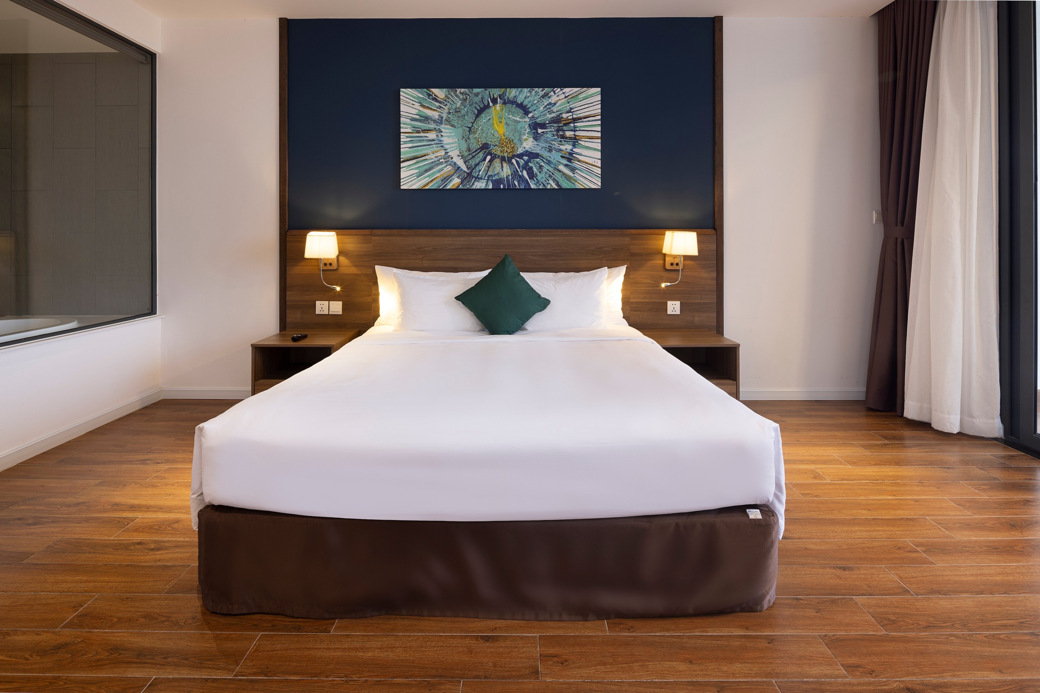 Double or Twin Deluxe