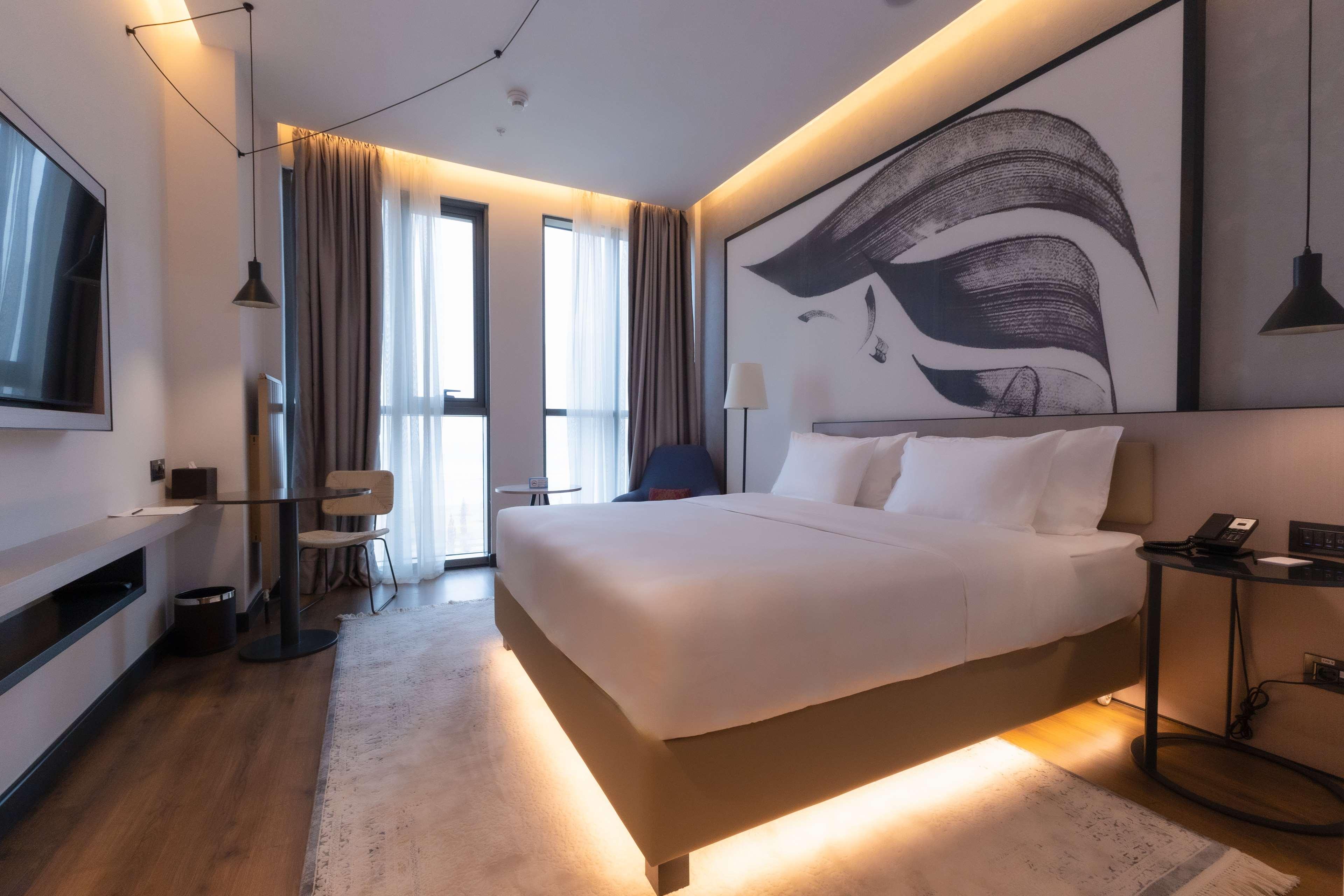 Double King Size Bed