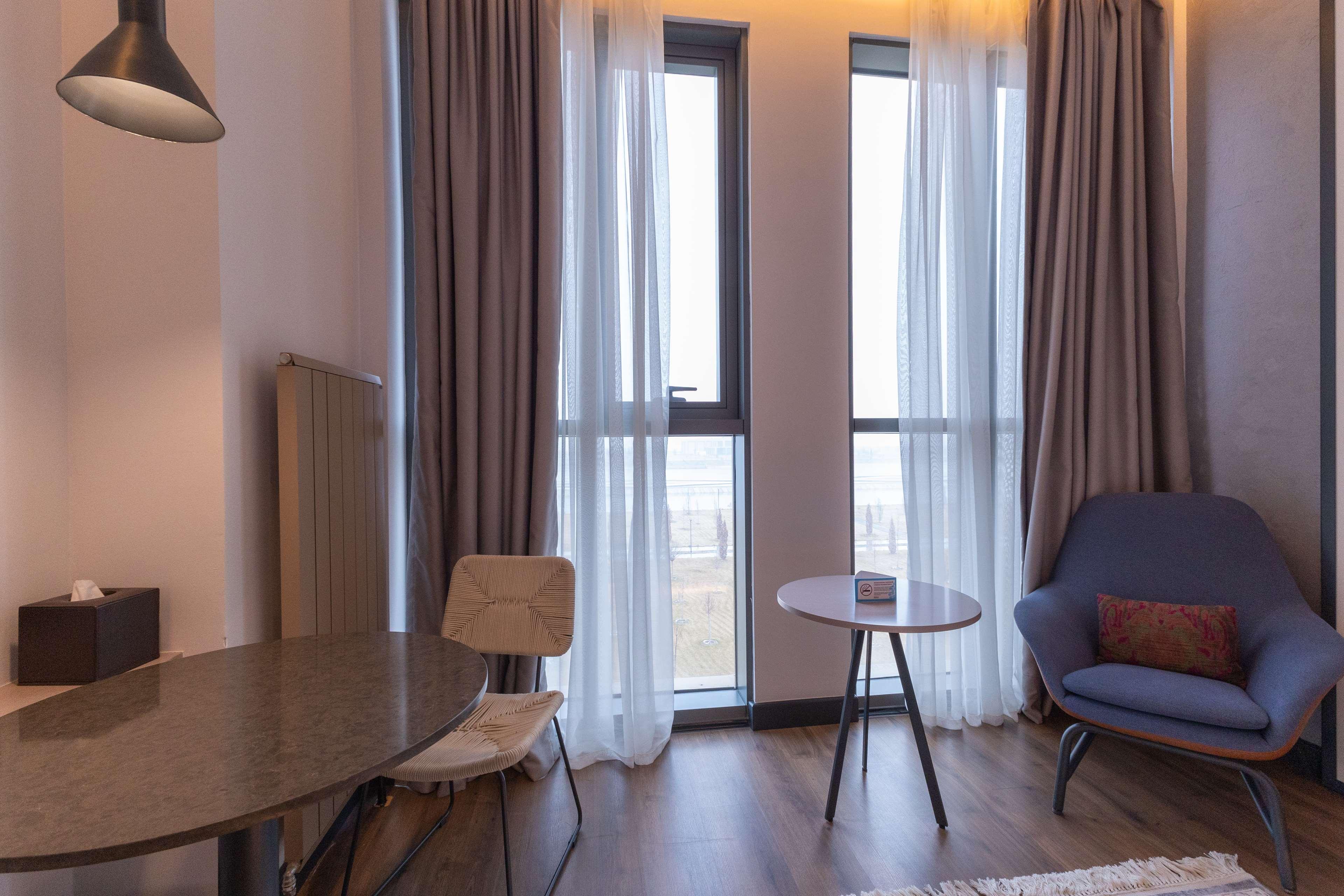 Family Room Connecting Room