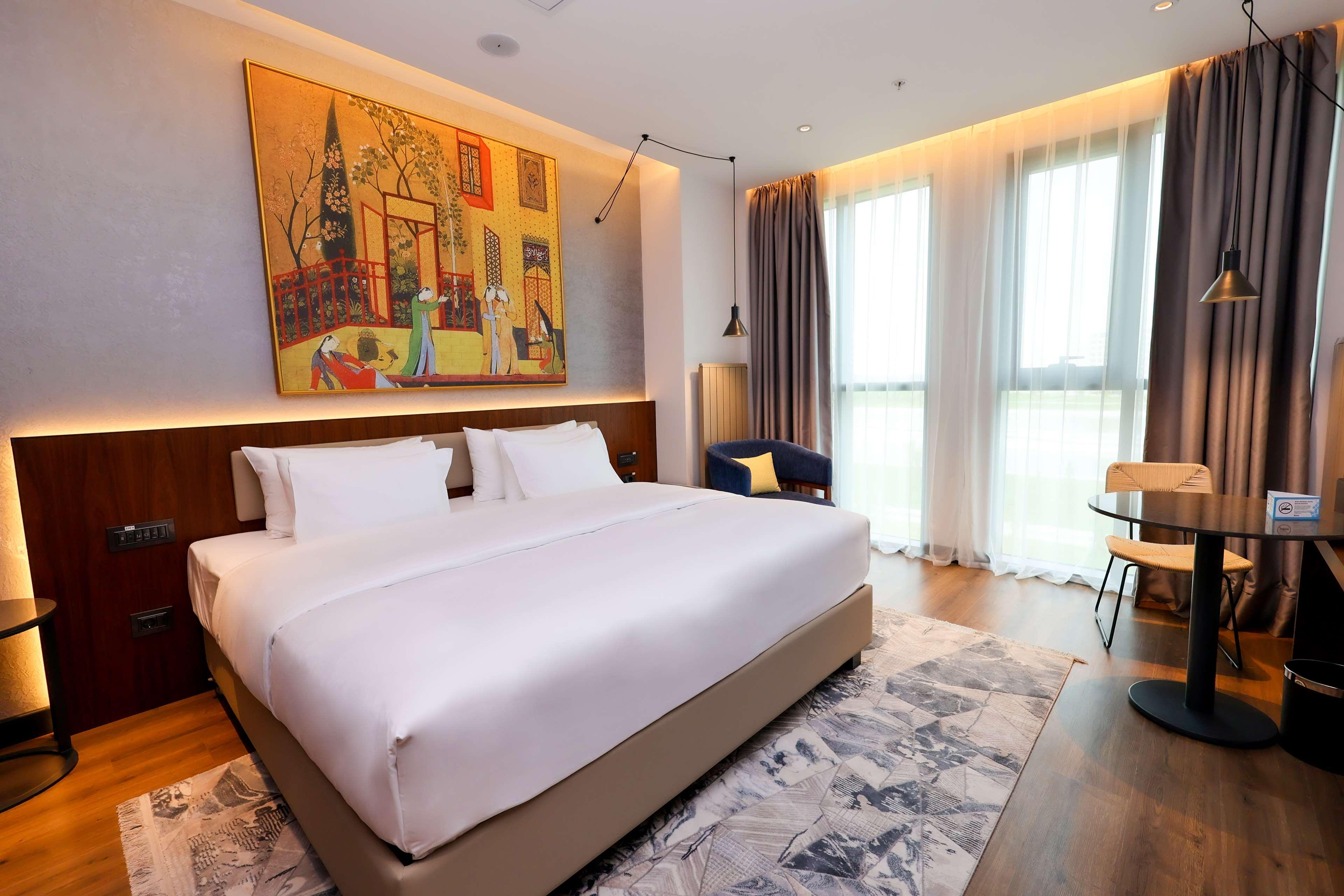 Double King Size Bed