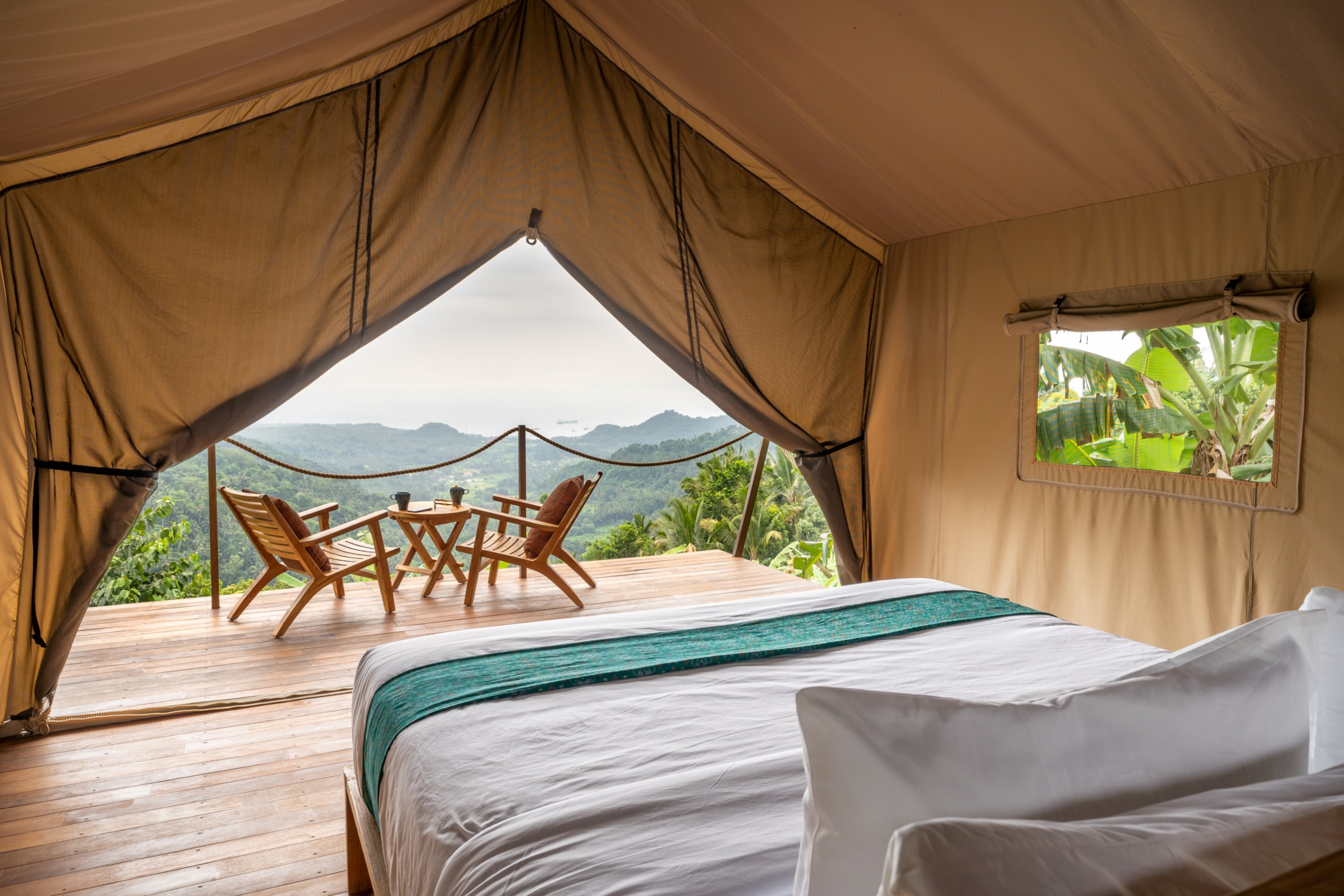 Double or Twin Deluxe