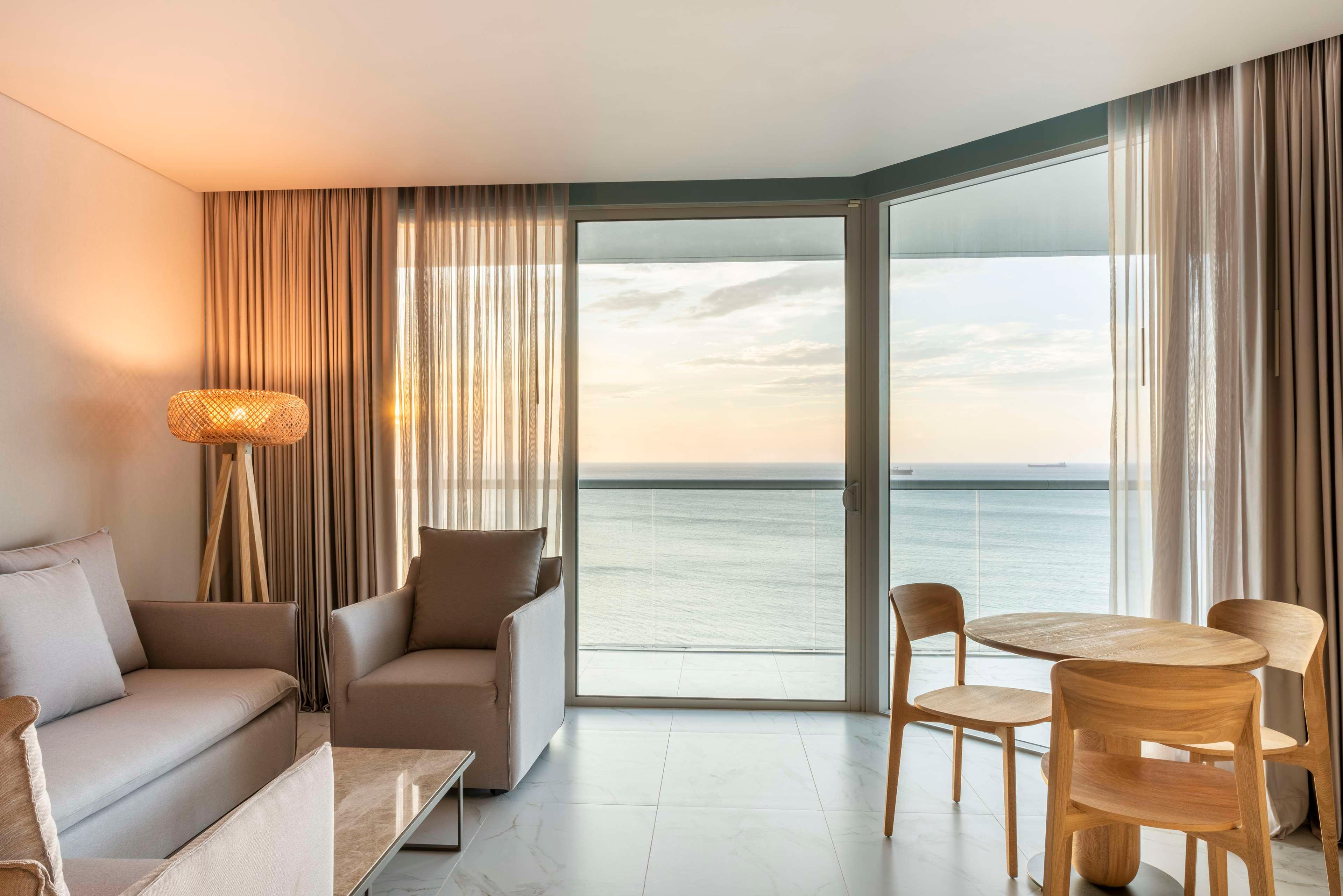 Suite Ocean Front