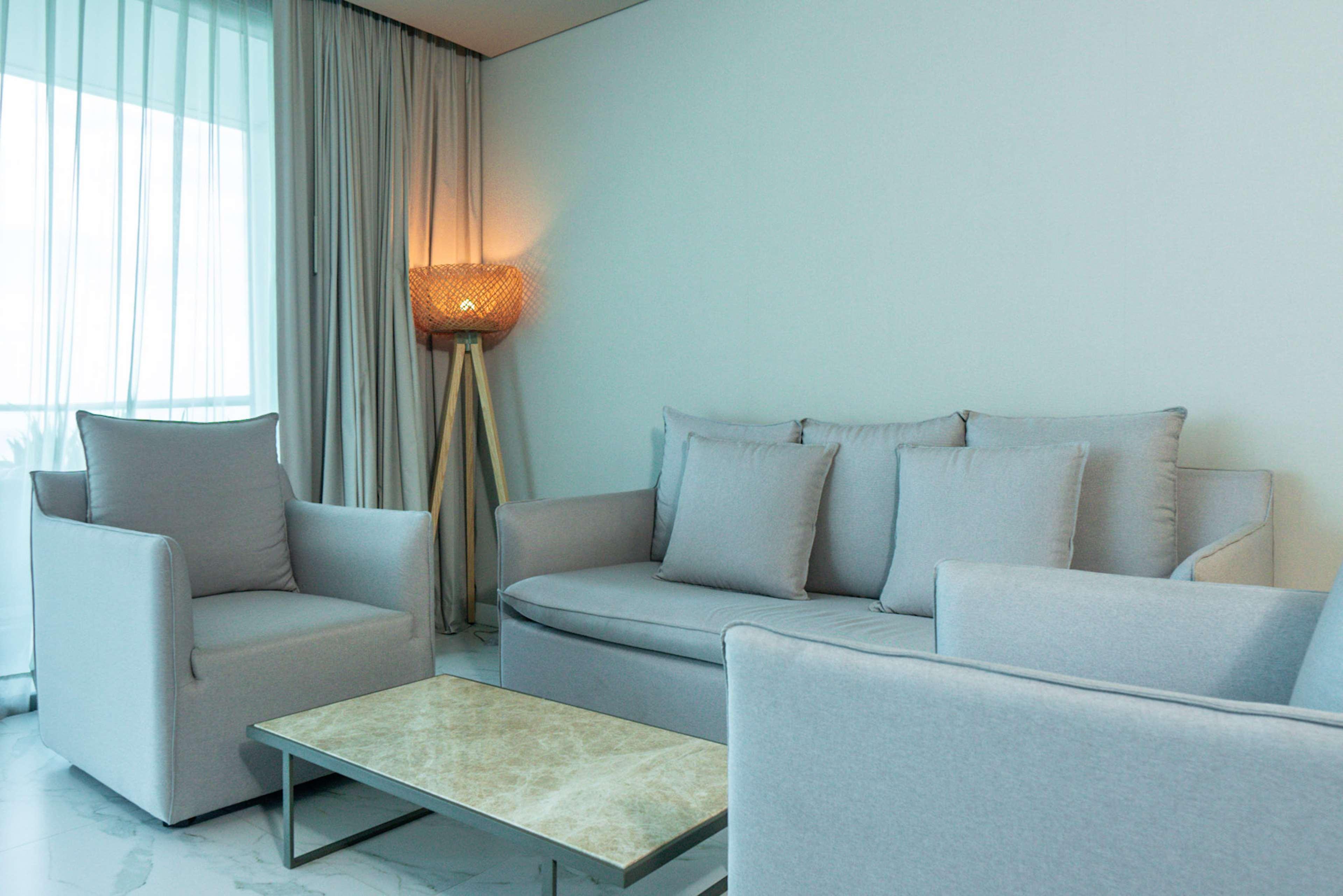 Suite Ocean Front King Bed