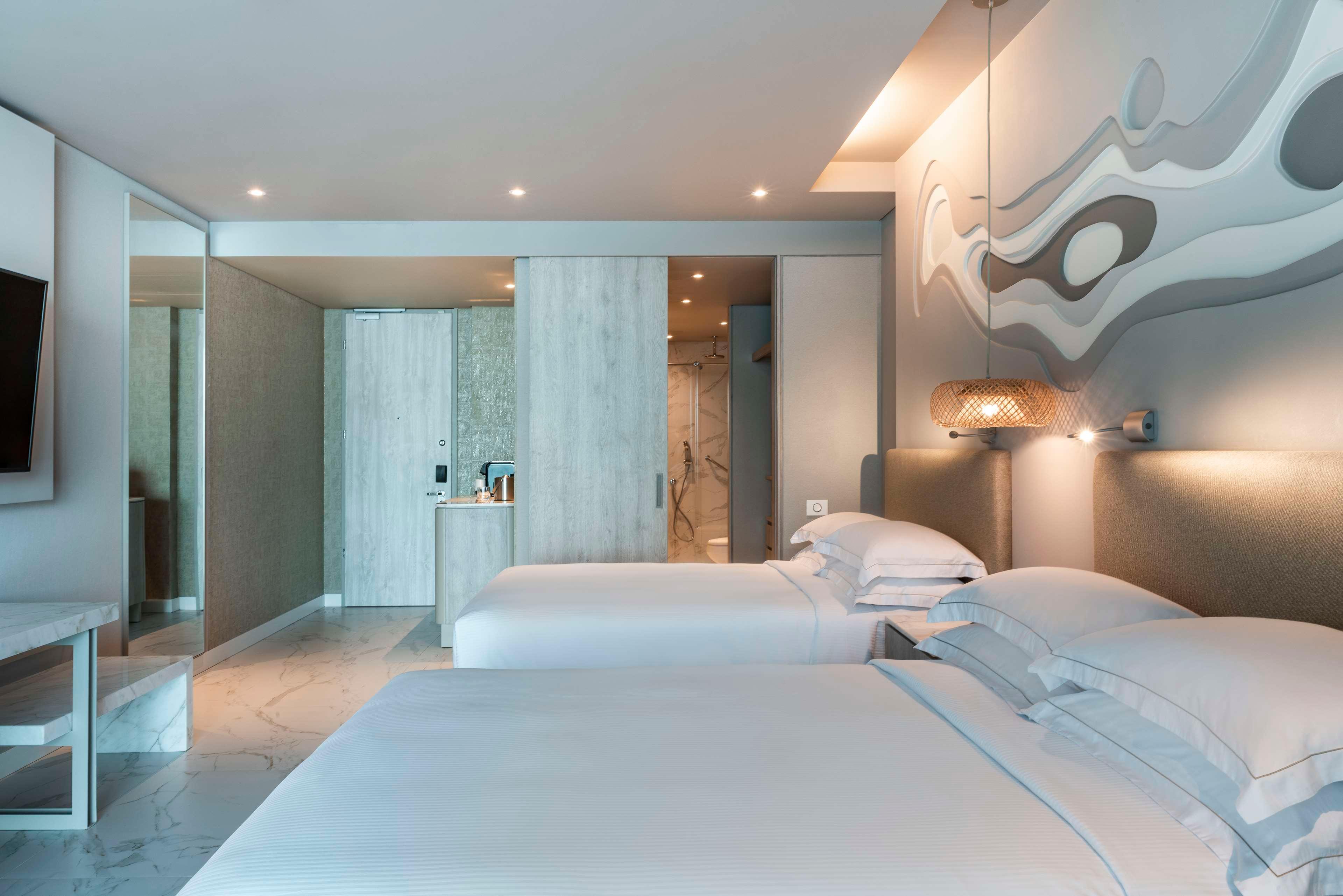 Double Ocean View Two Double Beds