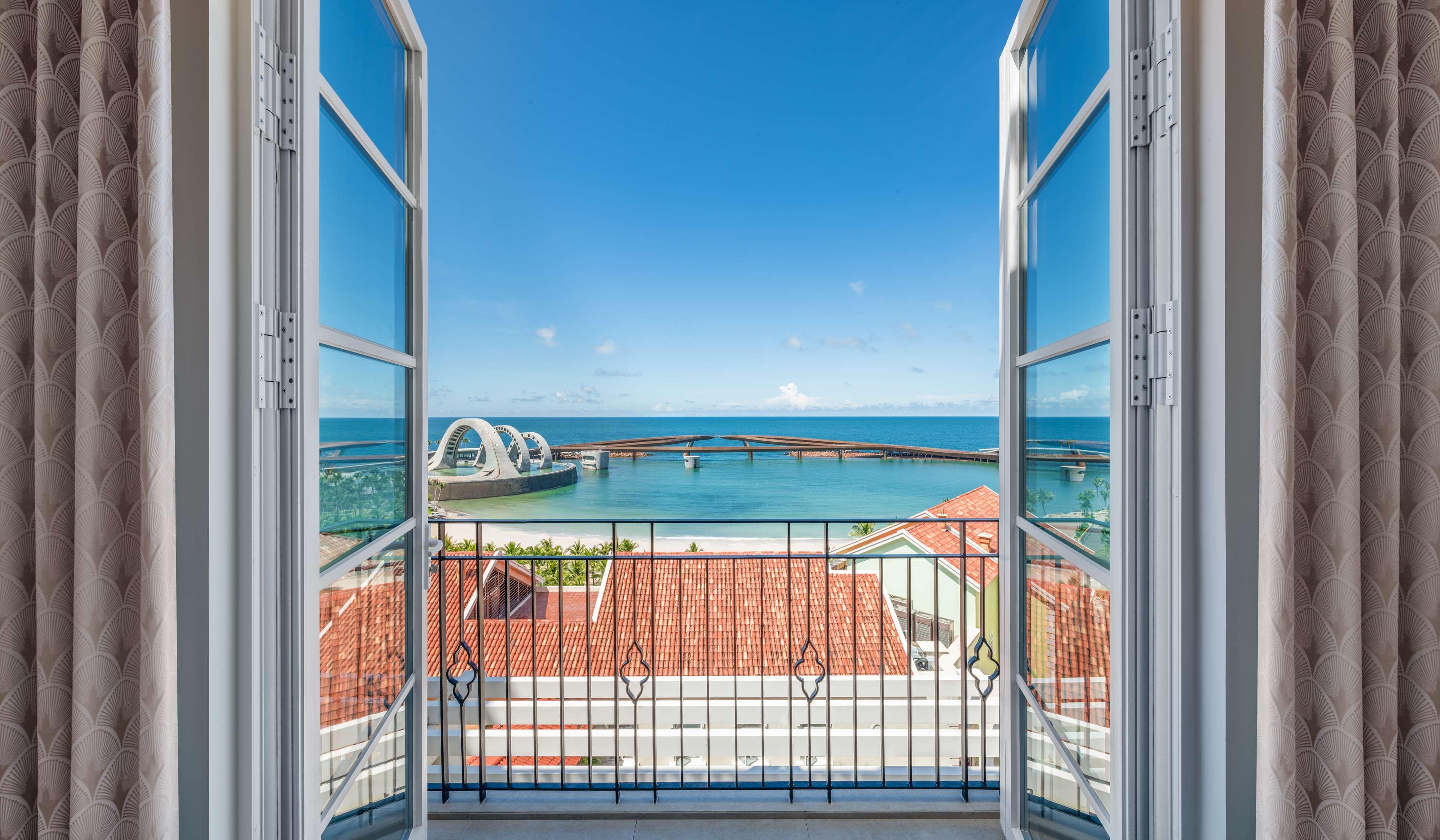 Twin Ocean View with Balcony