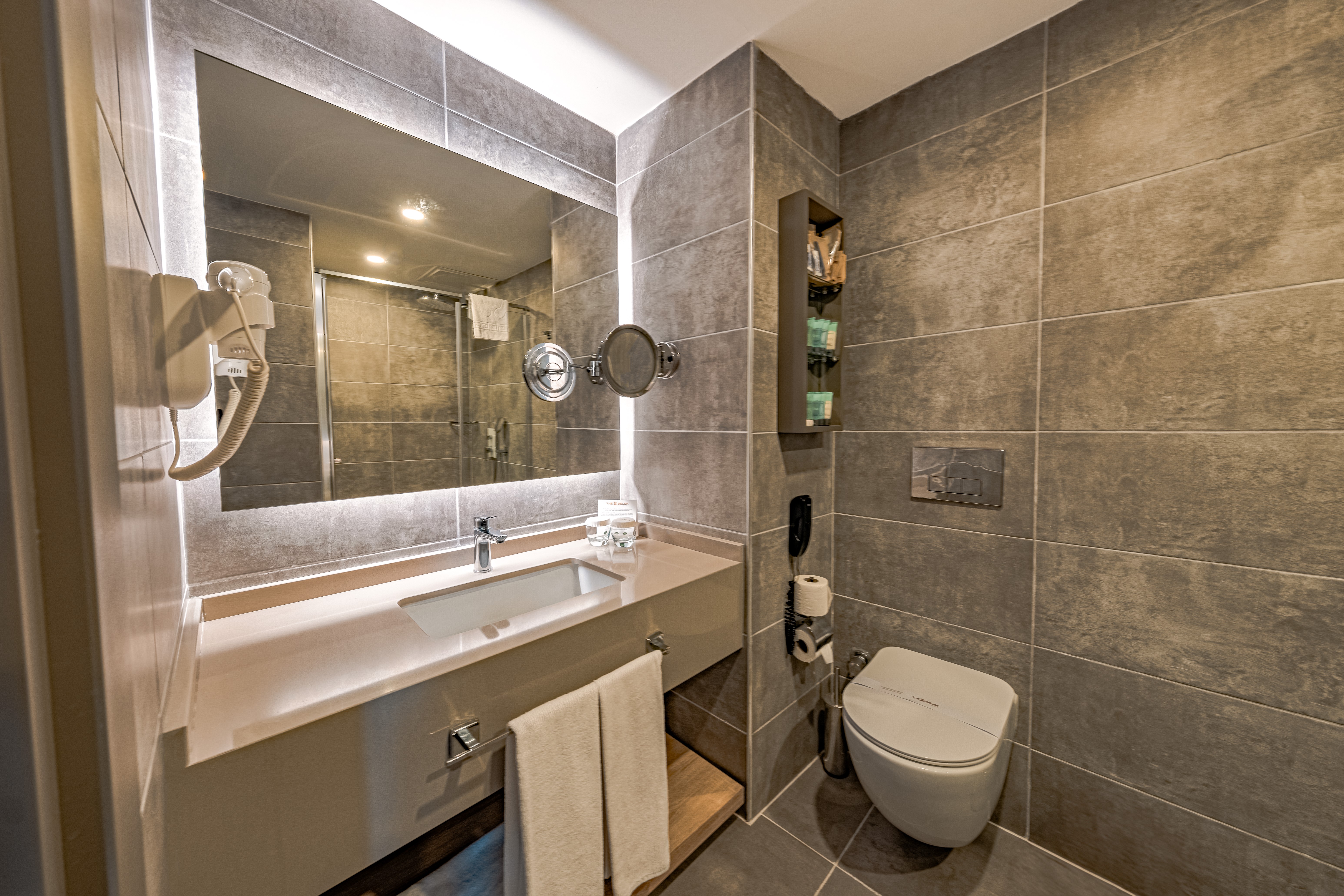 Double Deluxe with Jacuzzi