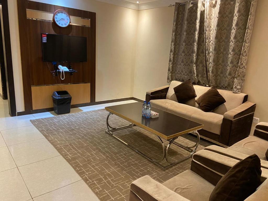 Family Room Standard