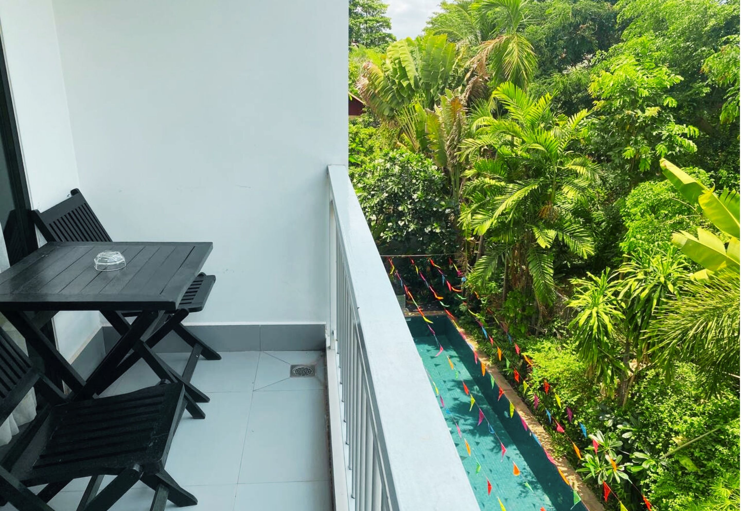 Double Deluxe Pool View