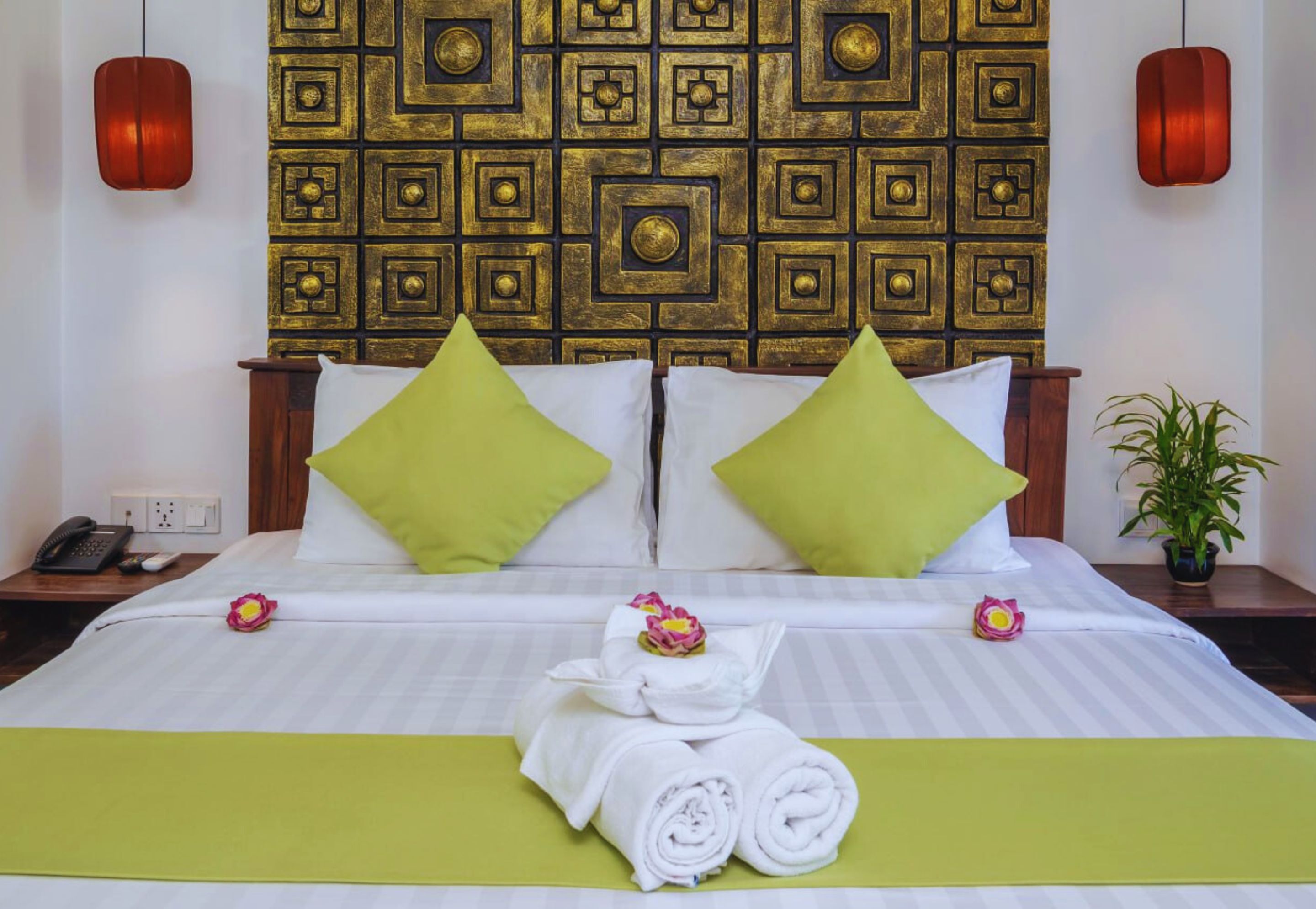 Double Deluxe Pool View