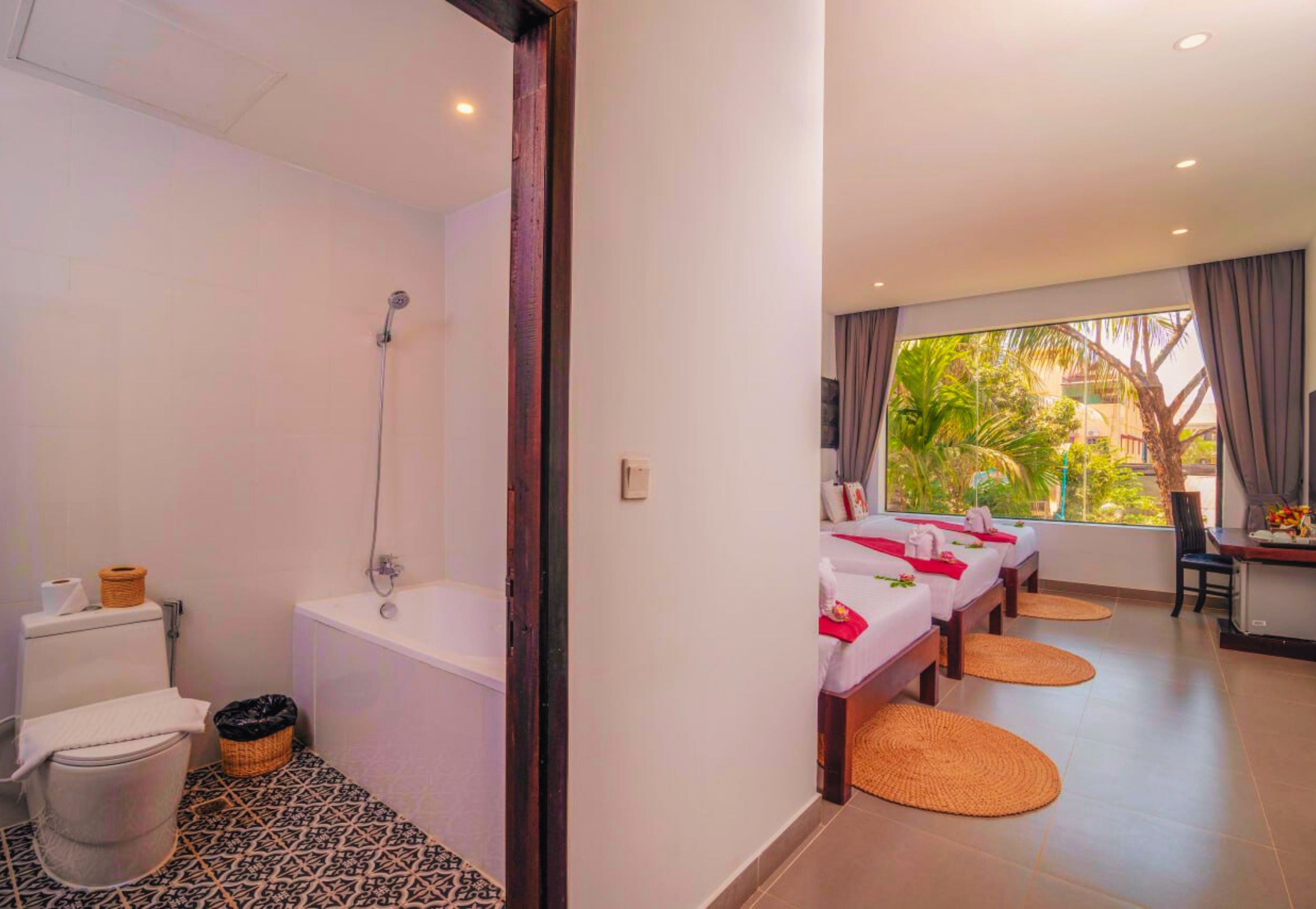 Double Deluxe with Balcony