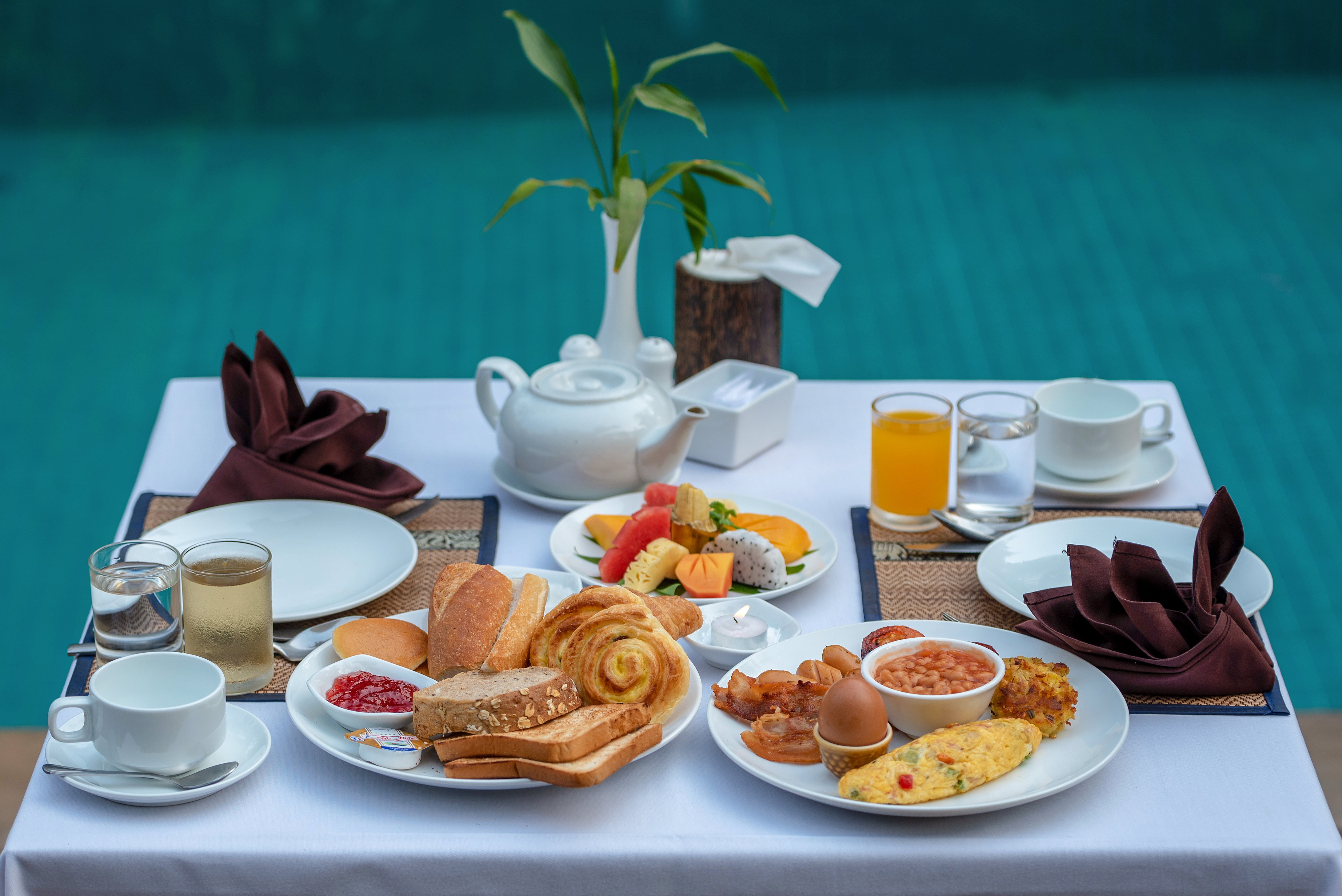 Twin Deluxe with Balcony