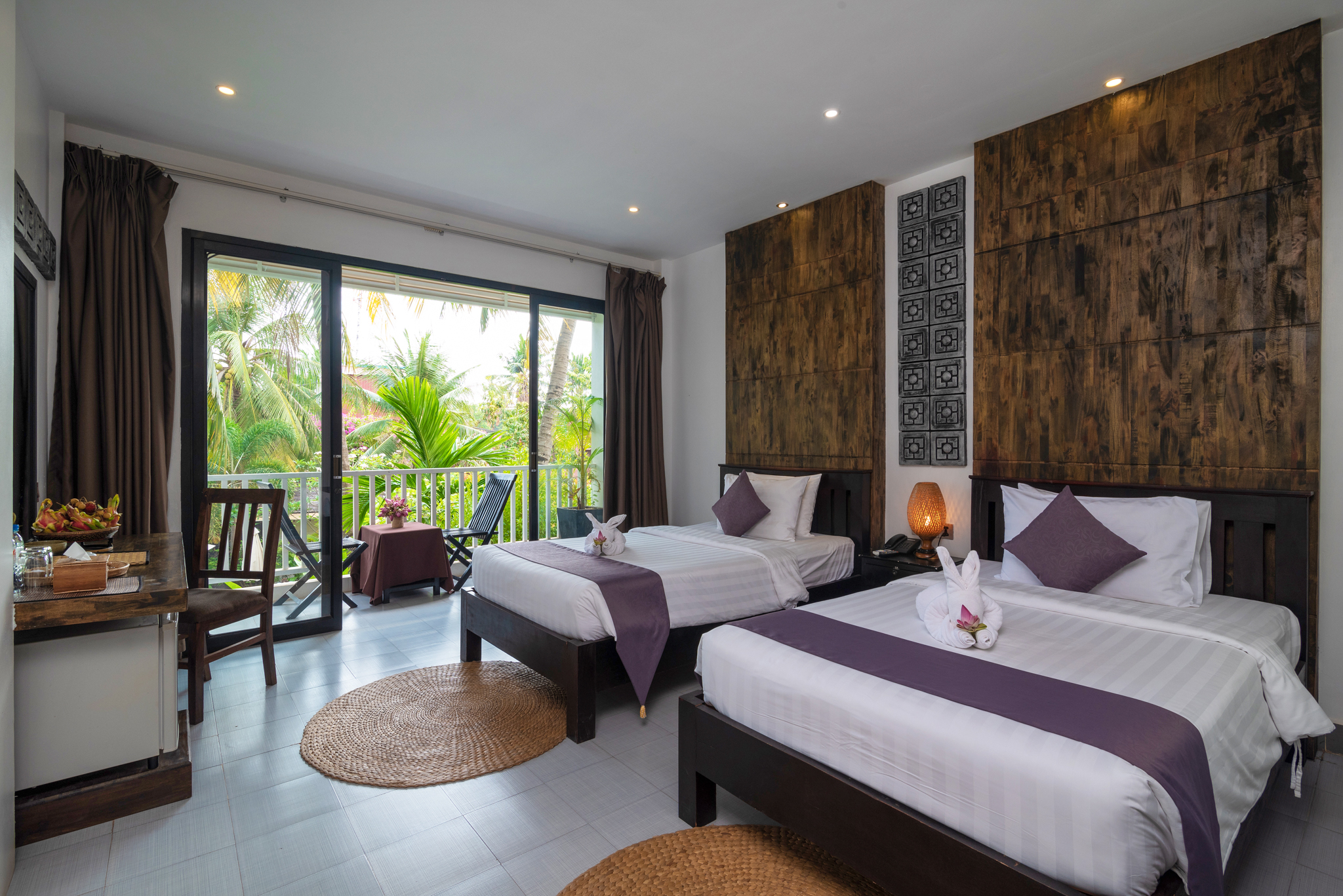 Twin Deluxe with Balcony