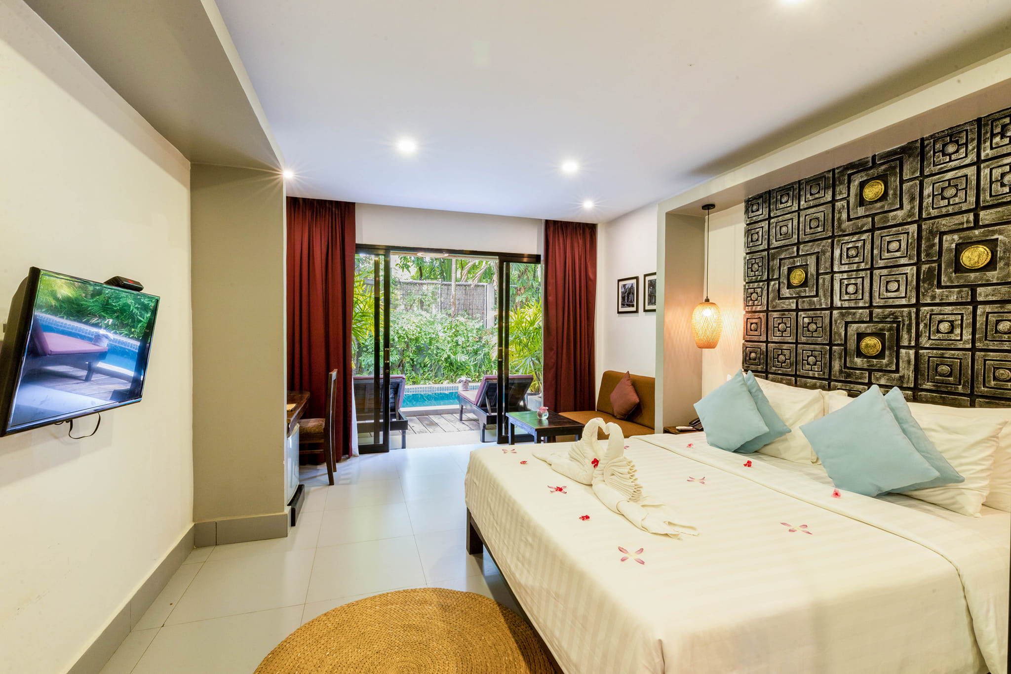 Double Executive King Bed