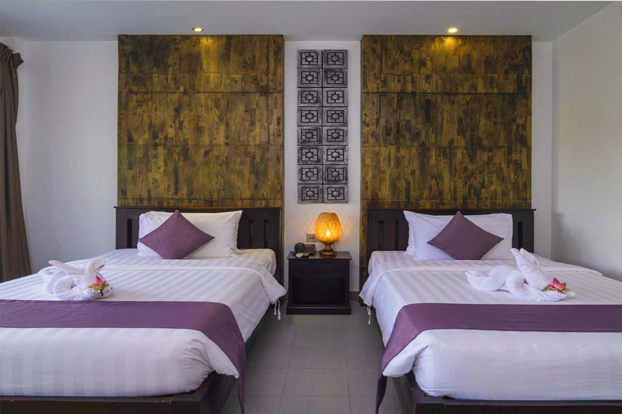 Twin Deluxe with Balcony