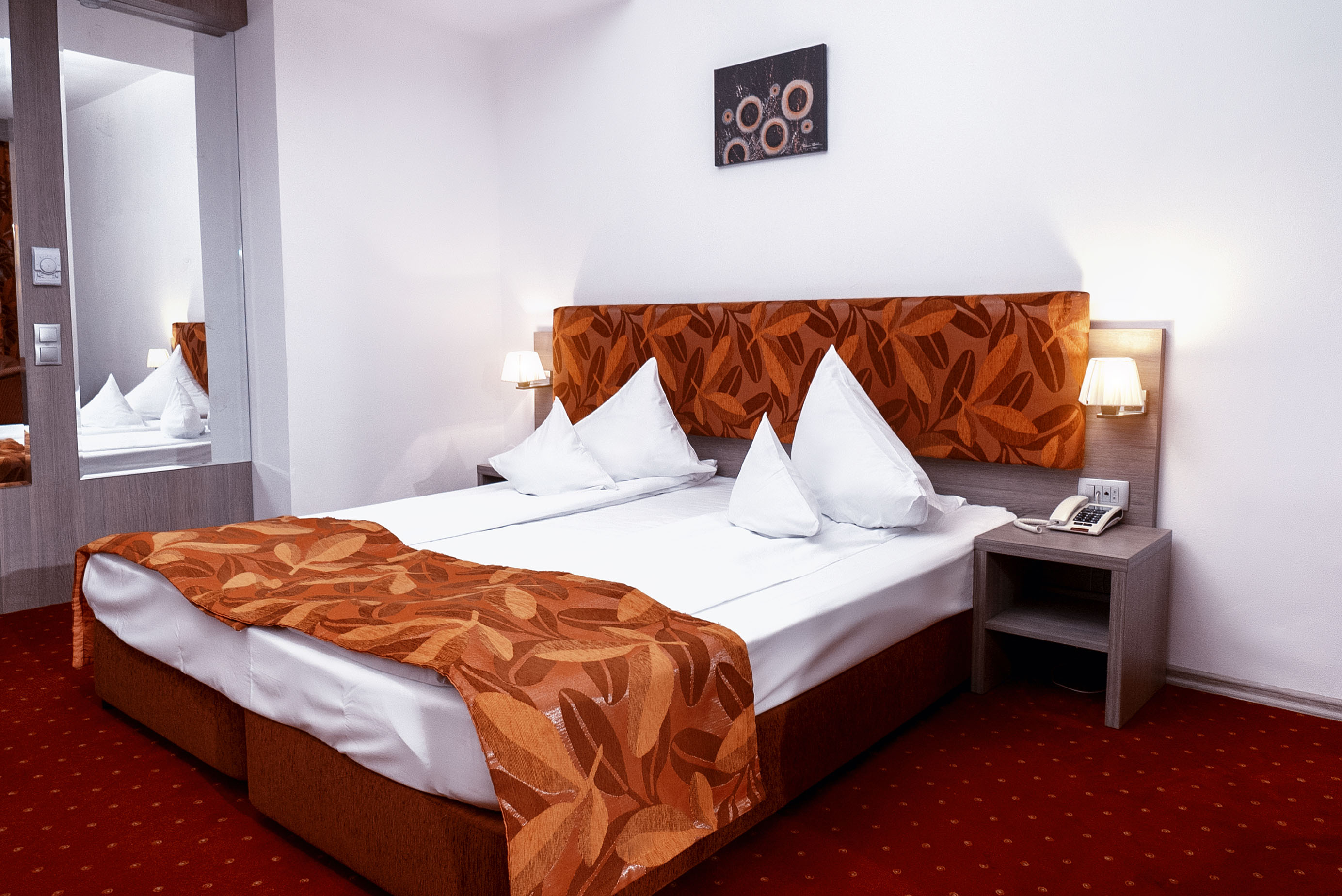 Double or Twin Deluxe