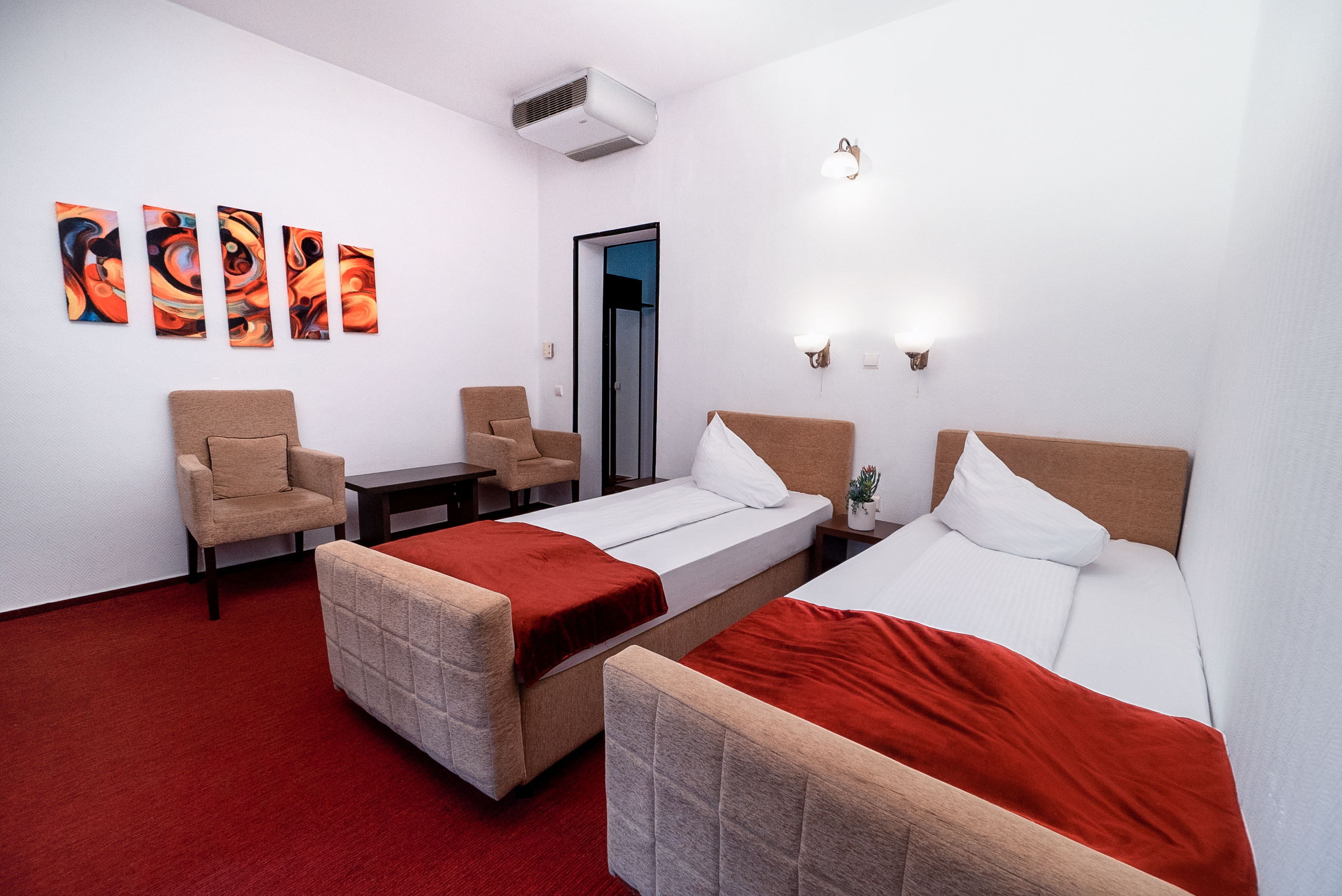 Double or Twin Standard