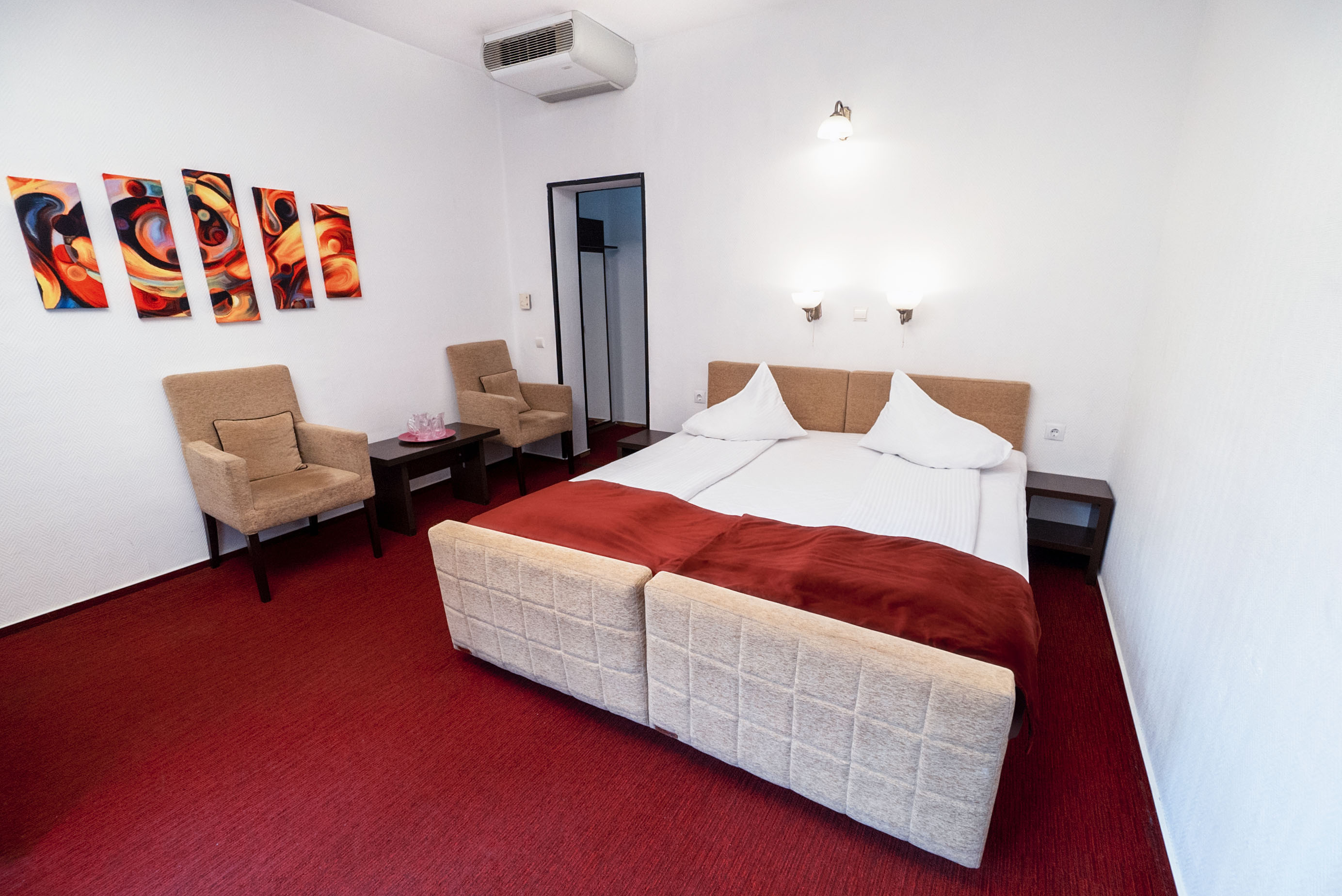 Double or Twin Standard