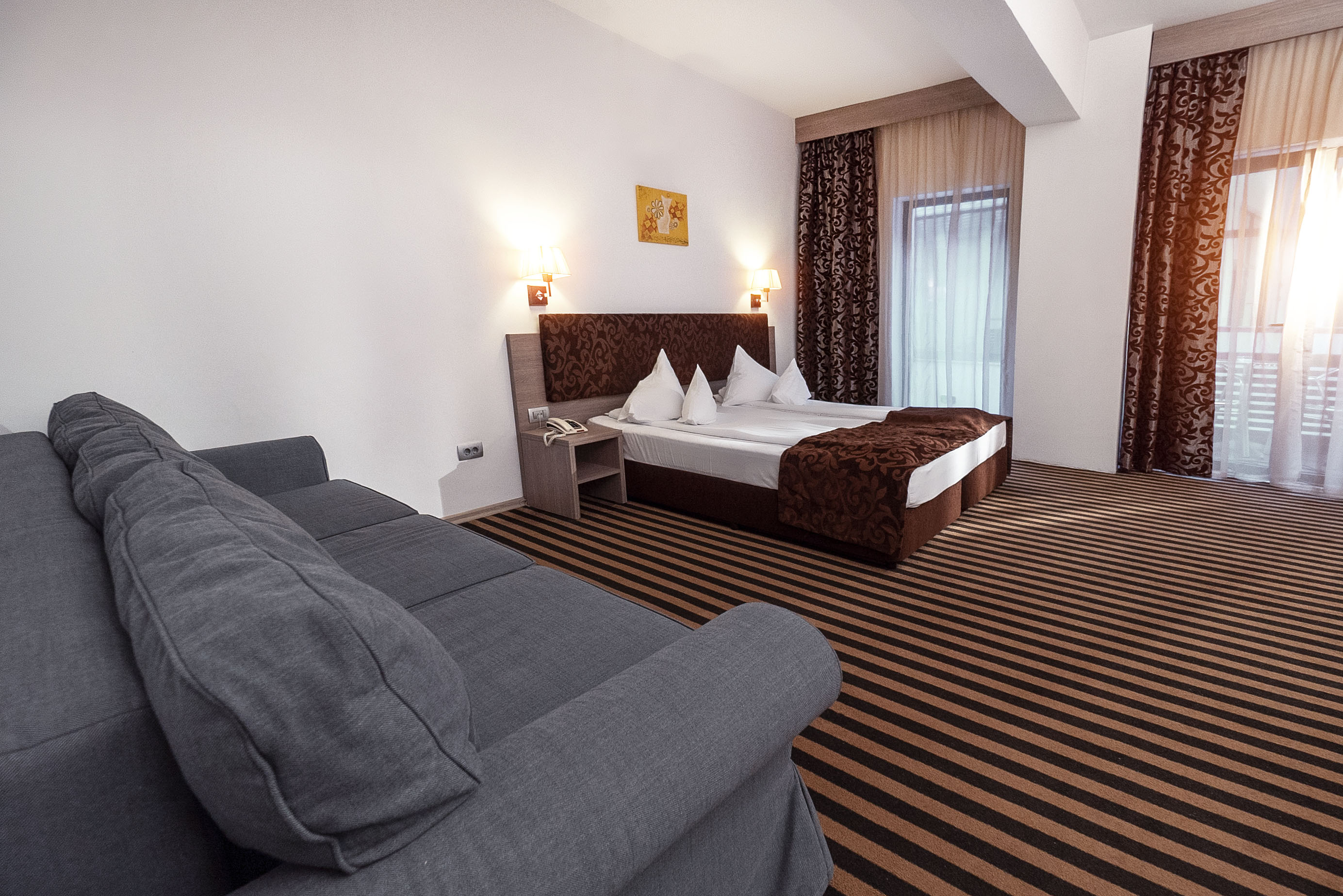 Family Room Executive