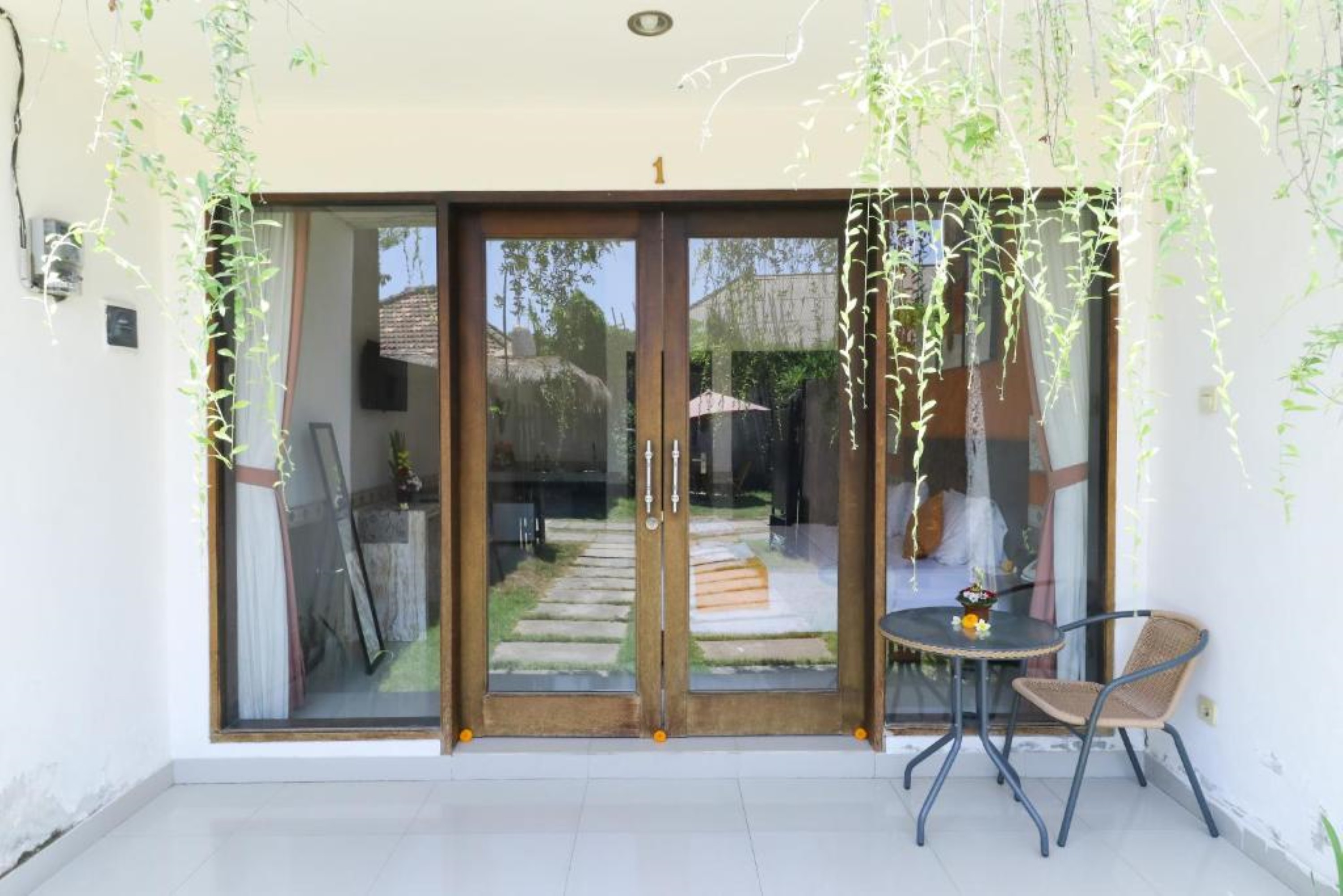 Double or Twin Standard