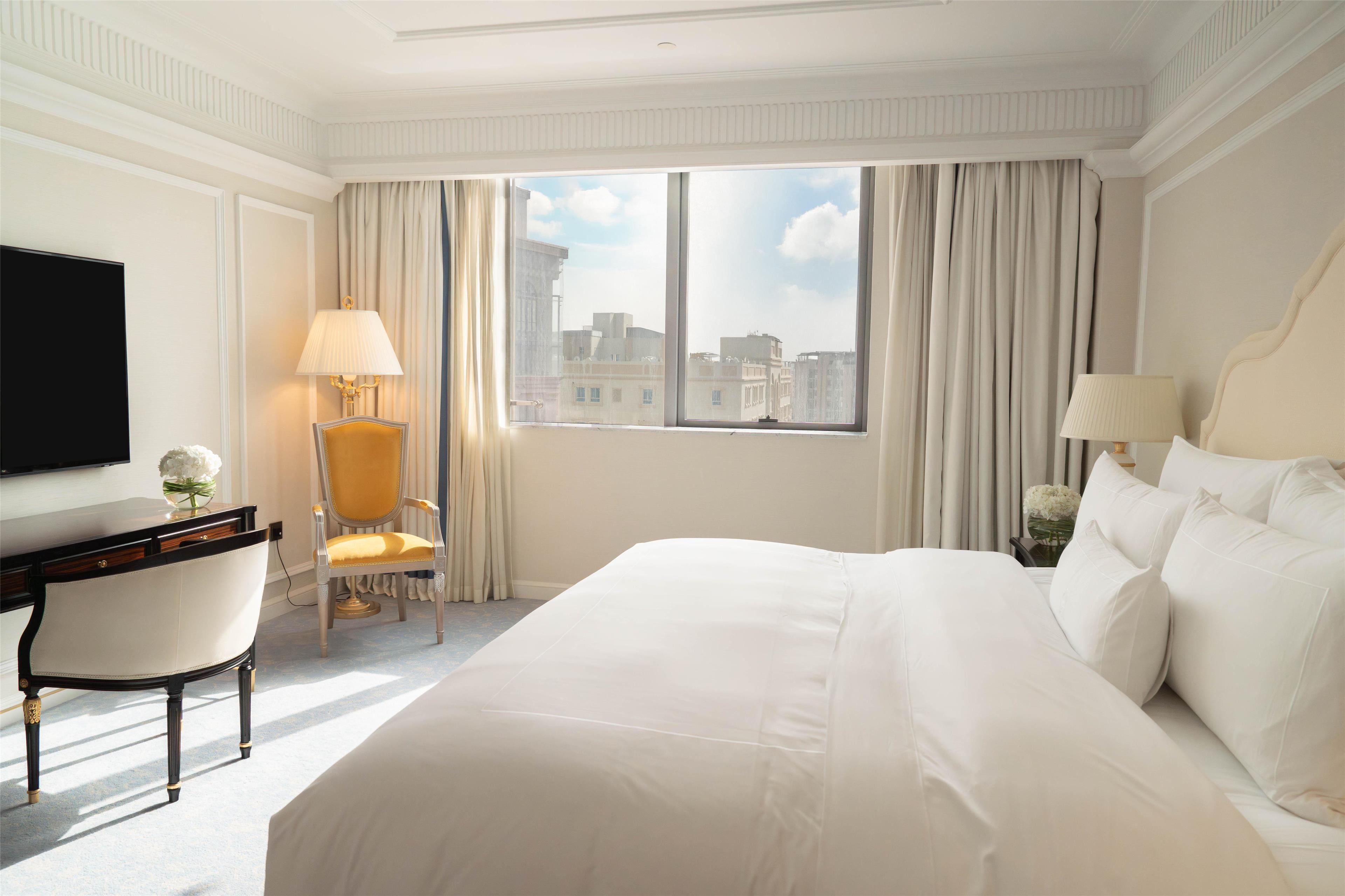 Double Deluxe King Bed