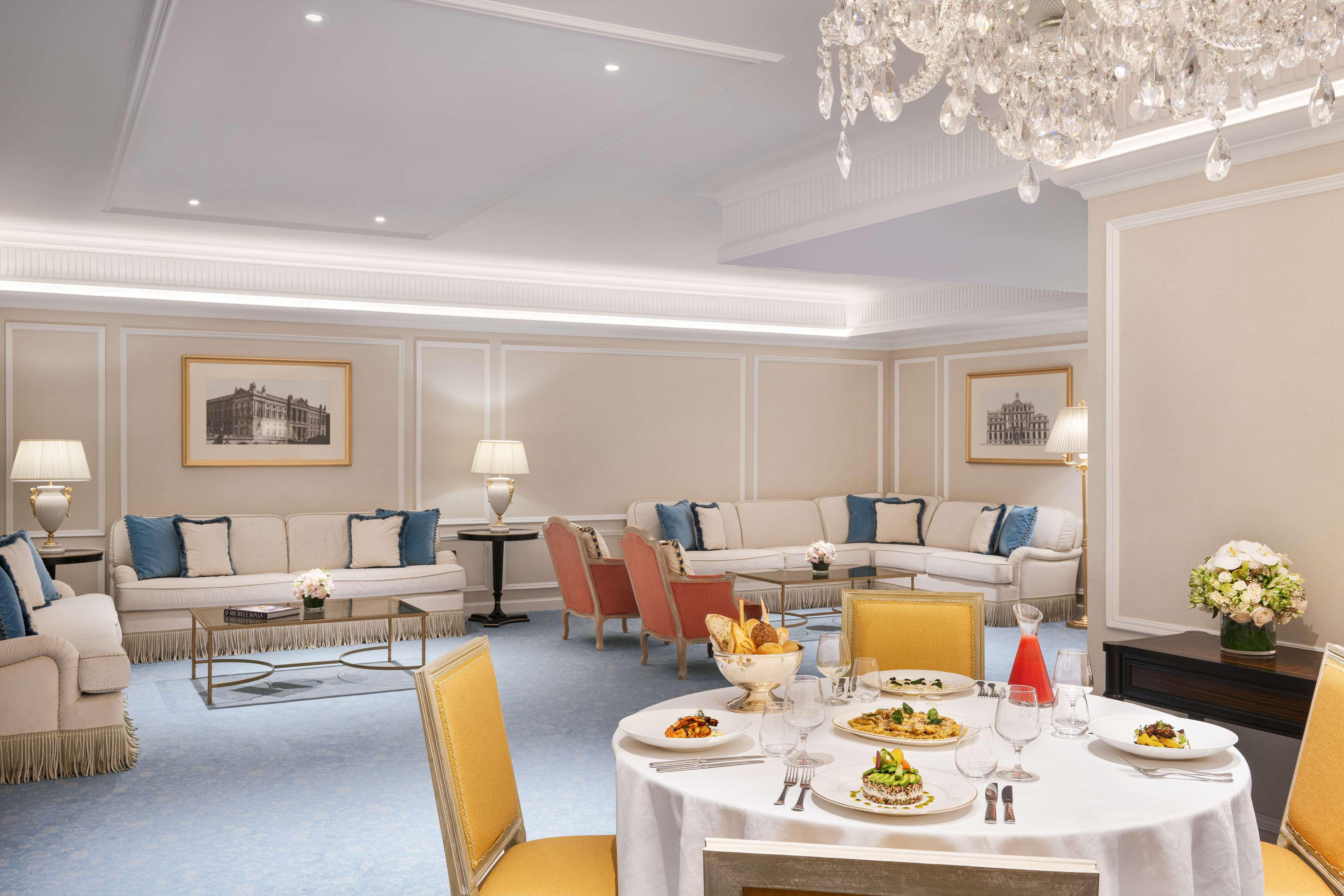 Suite Deluxe Three Bedroom