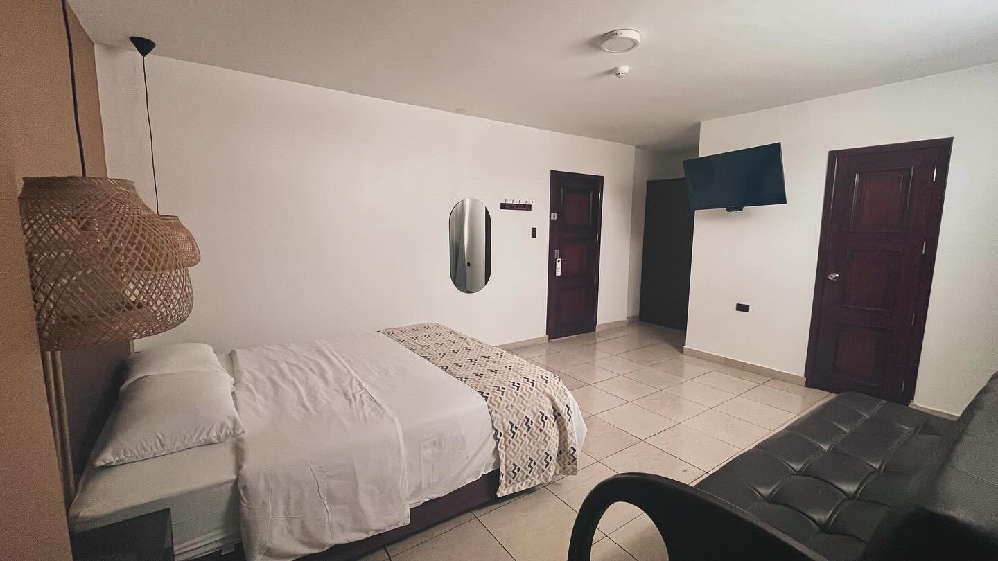 Double Superior Queen Bed