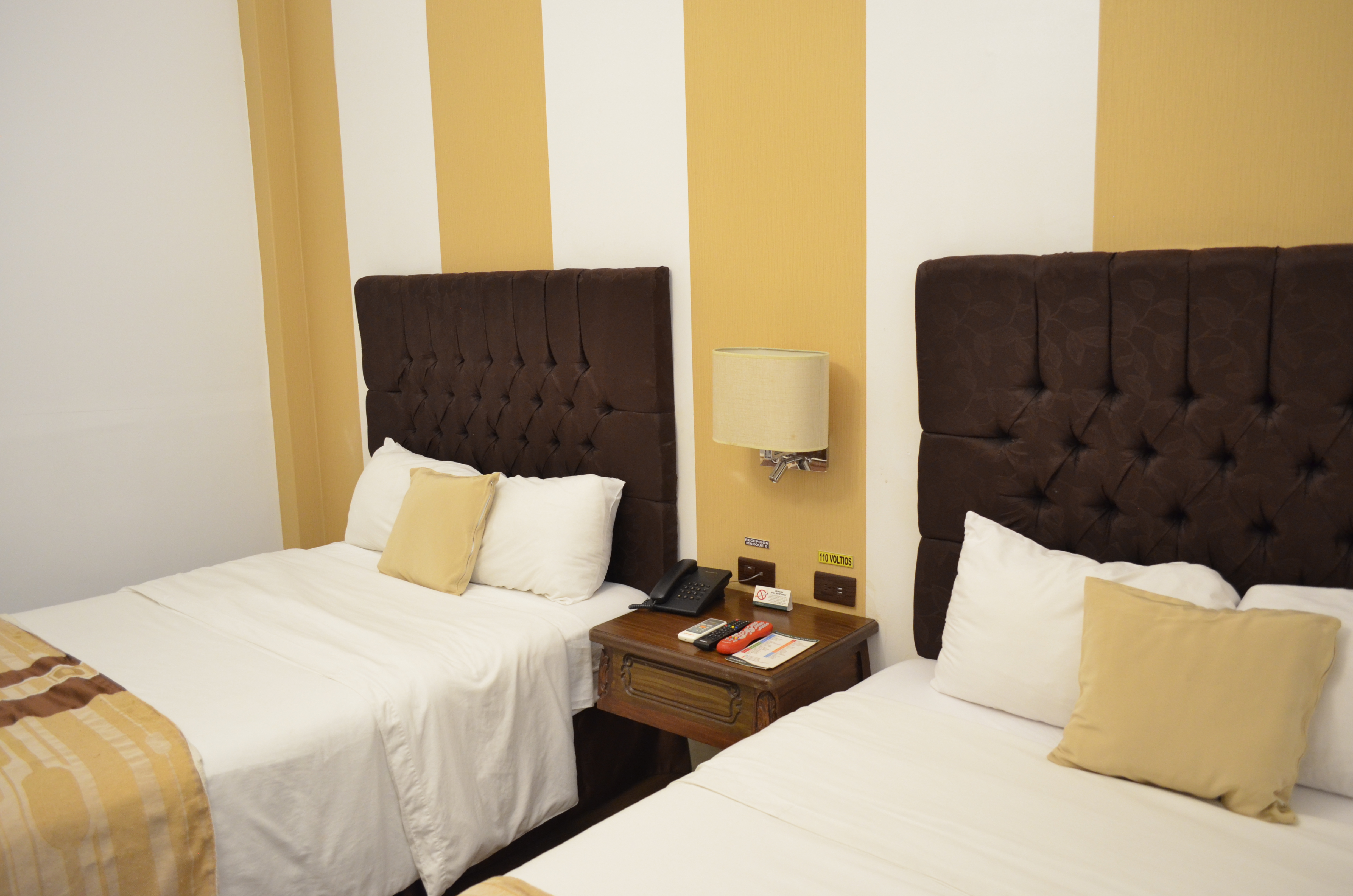 Double or Twin with Double Bed