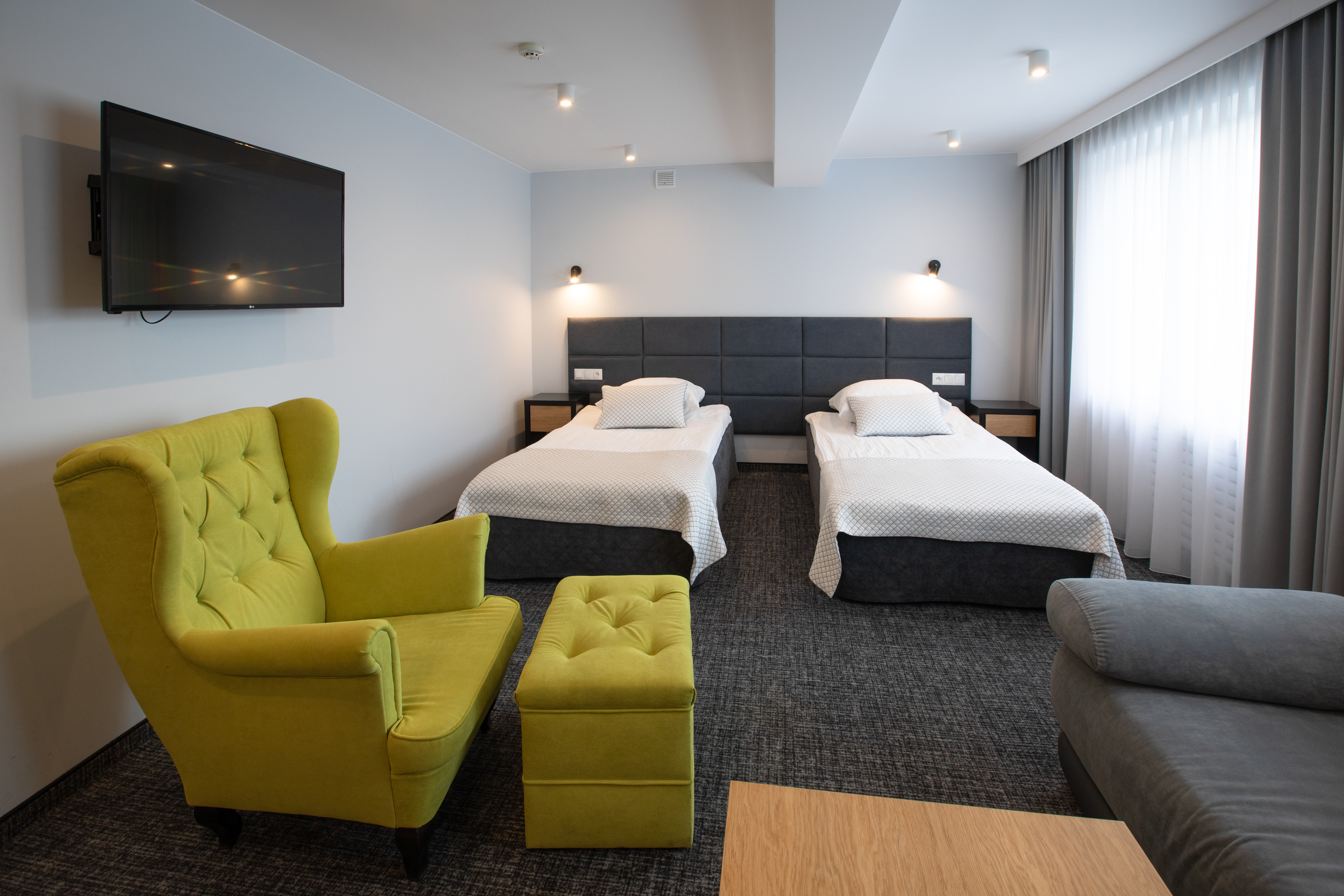 Double or Twin Deluxe