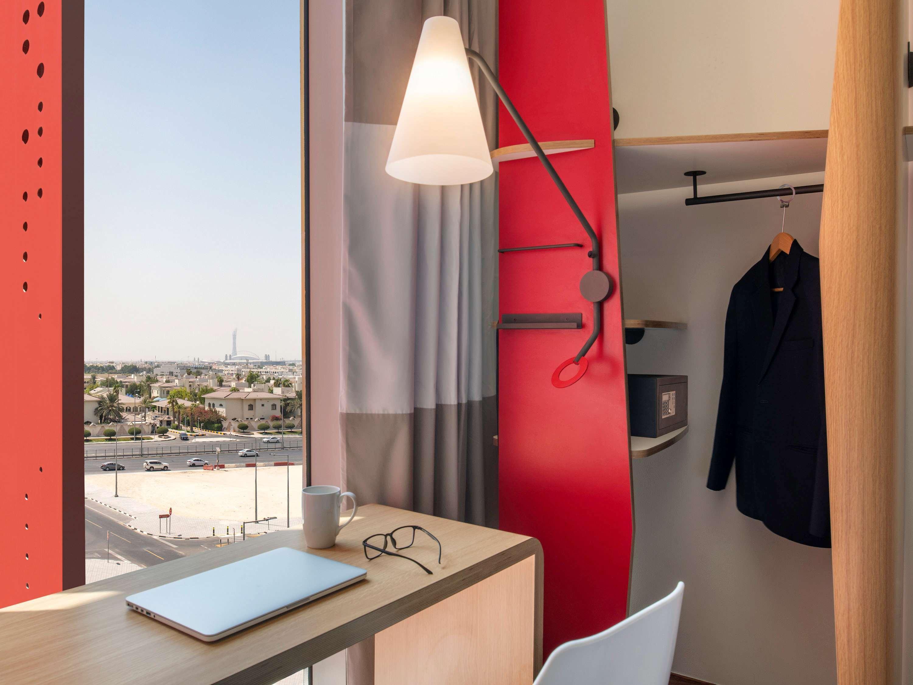 Double Queen Size Bed