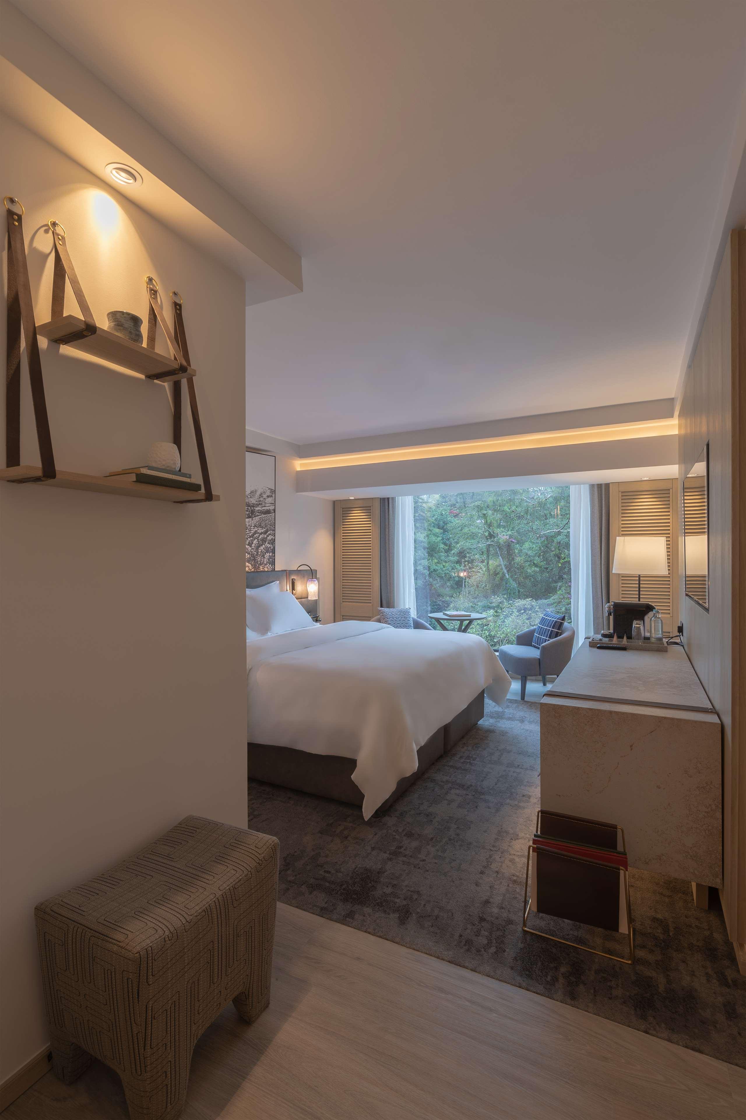 Double King Size Bed