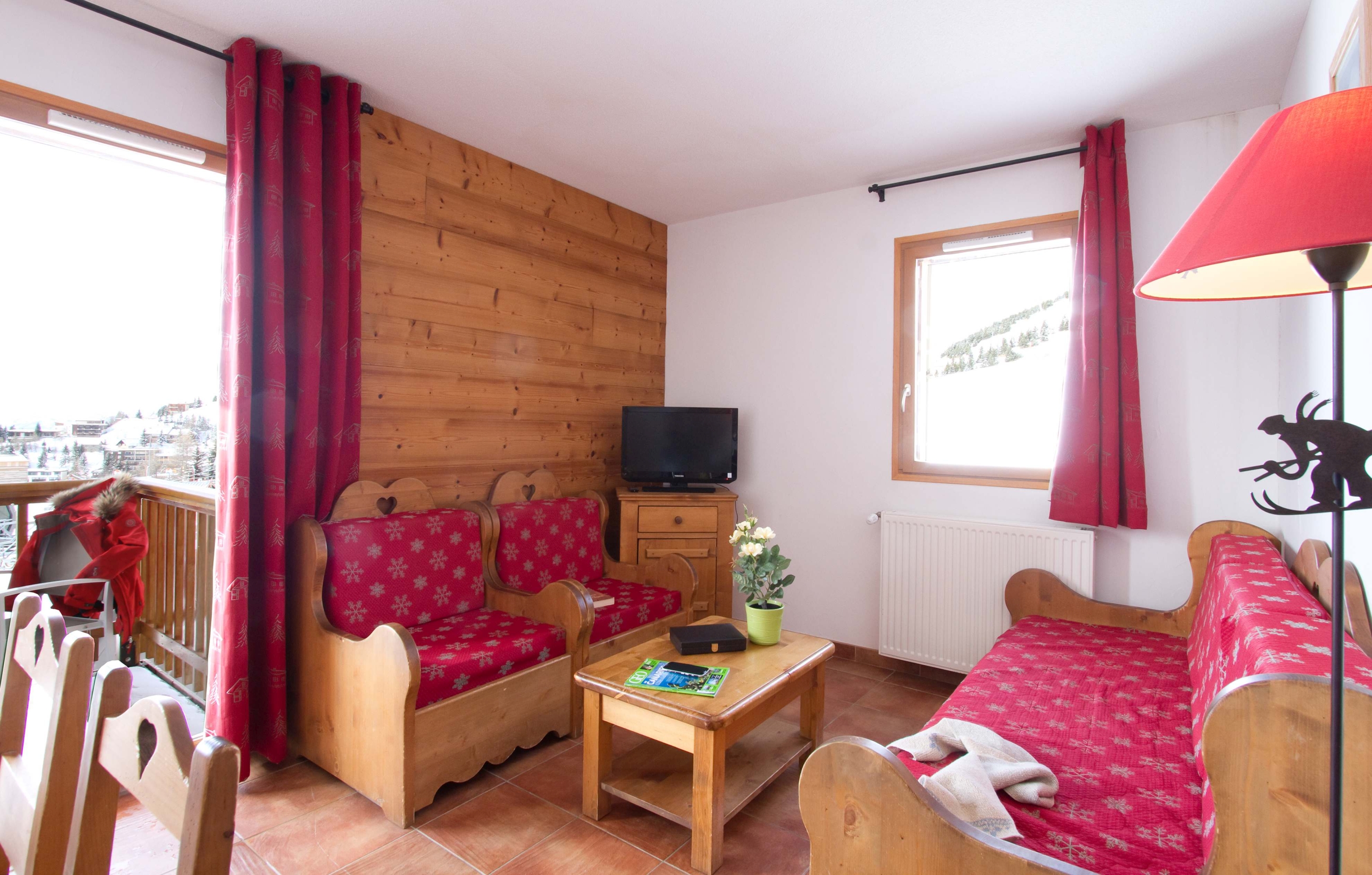 Apartment Capacity 8 Two Bedrooms