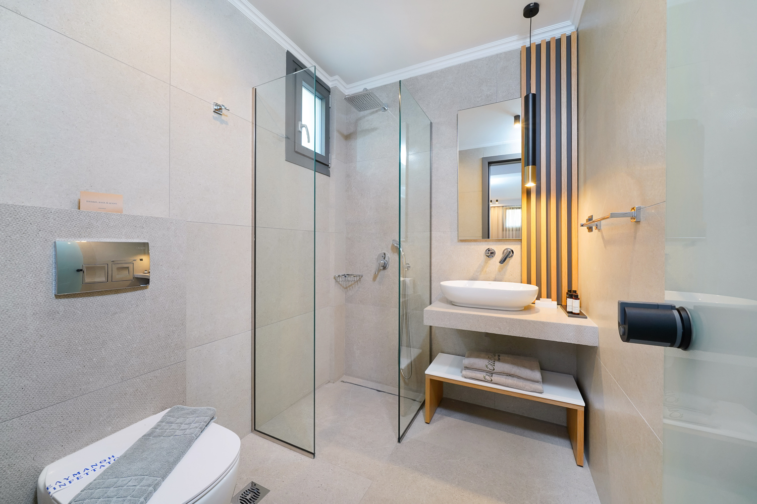 Apartment Economy Premium