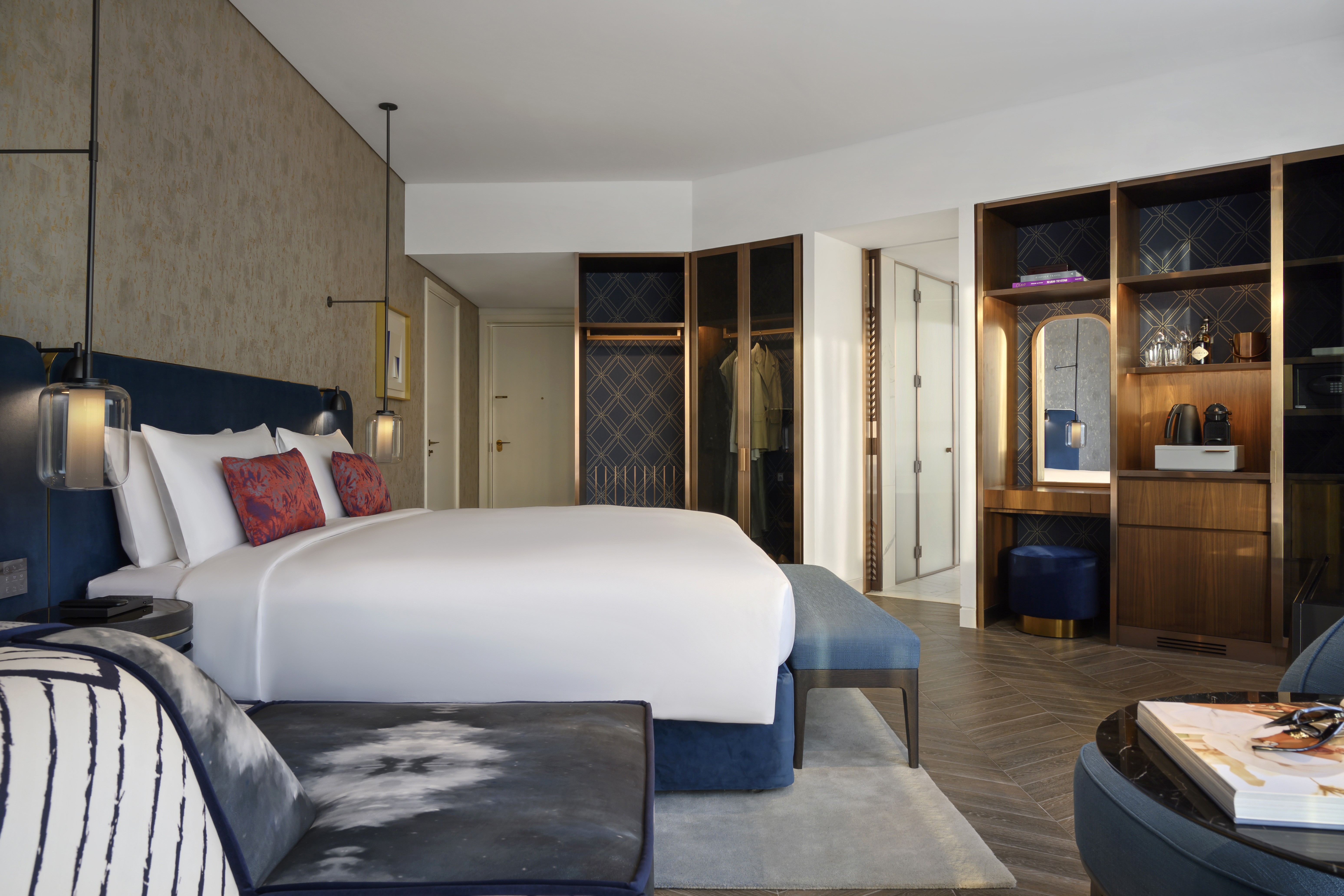 Double King Size Bed