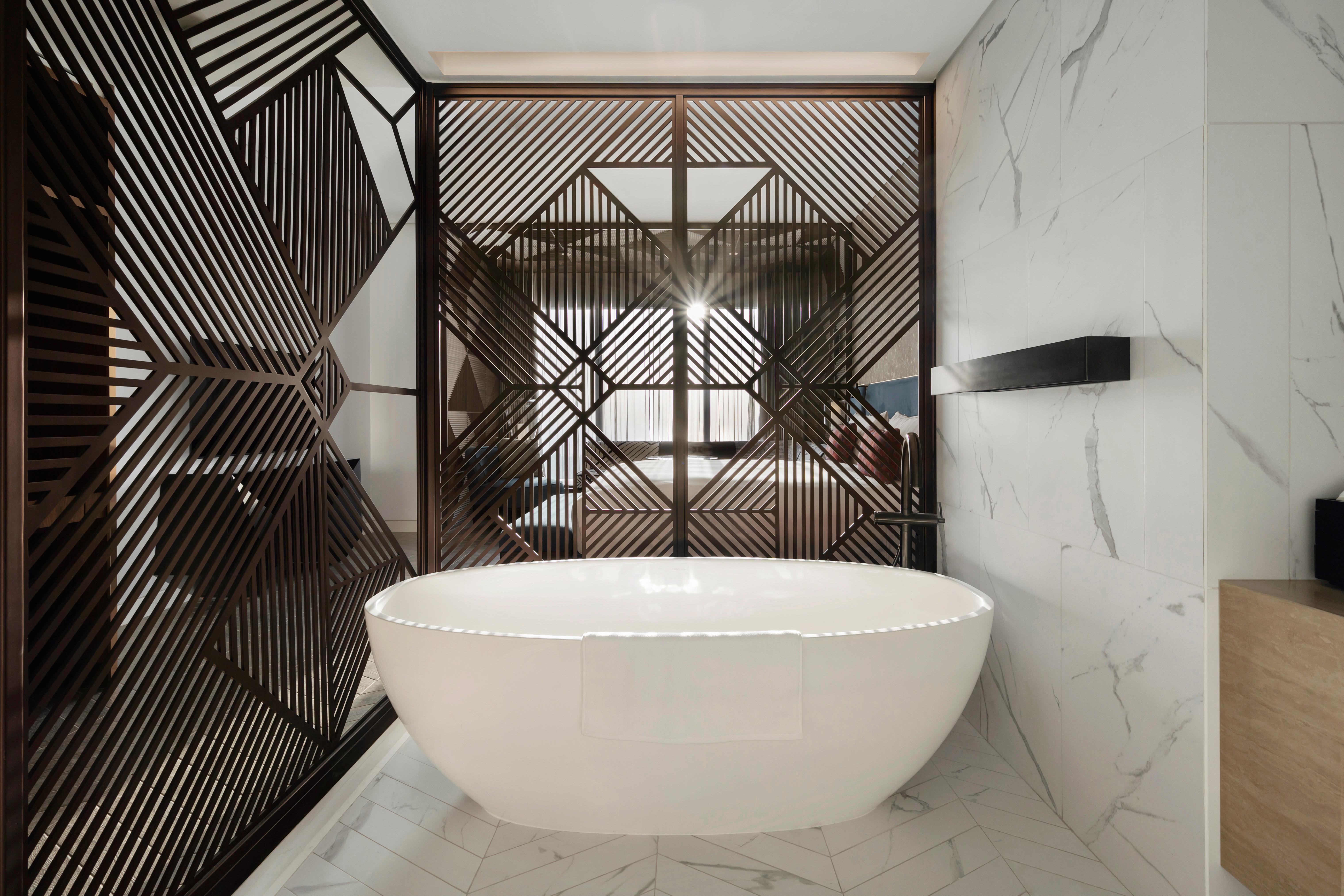 Studio King Size Bed