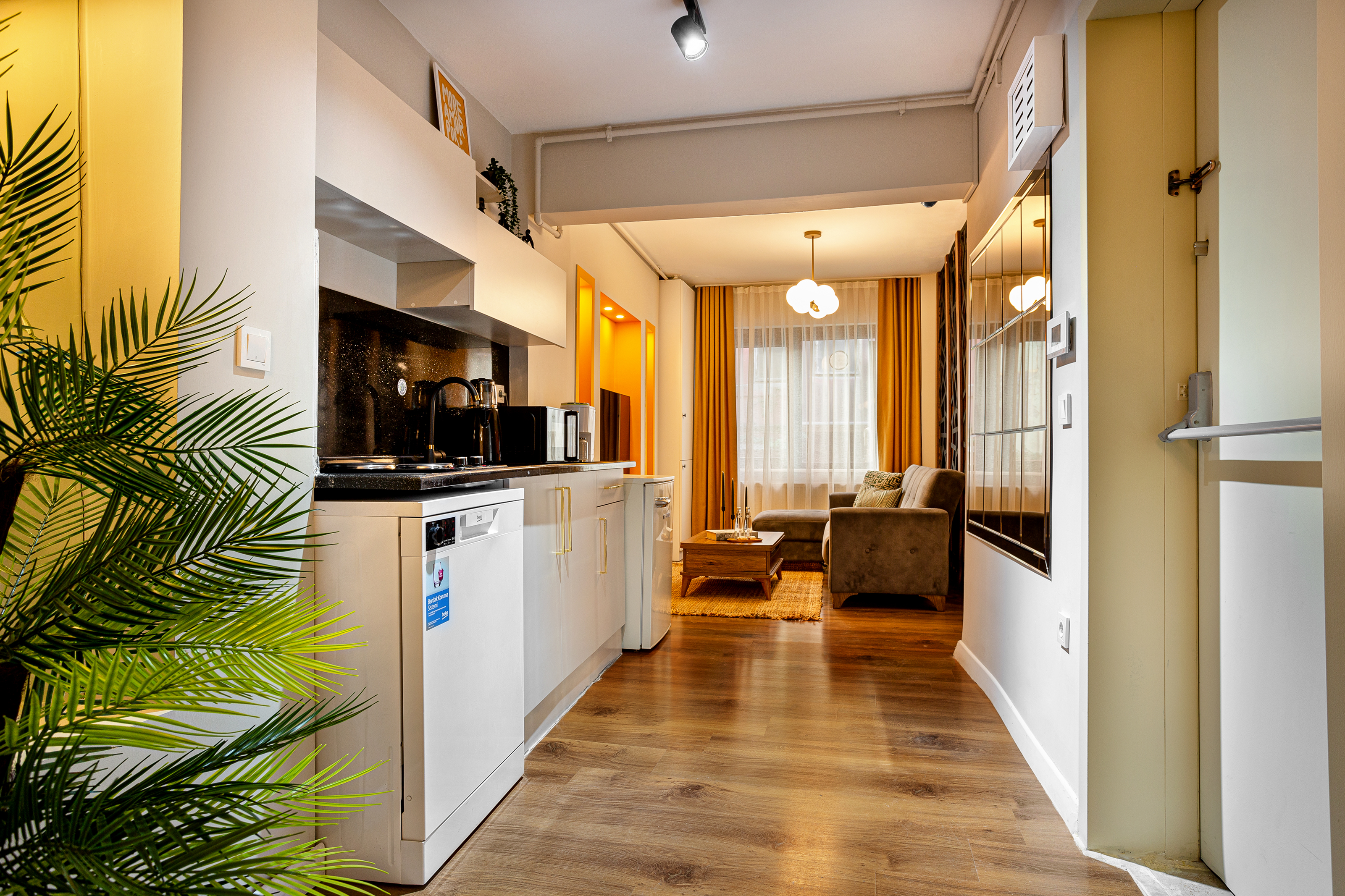 Studio Deluxe with Kitchenette