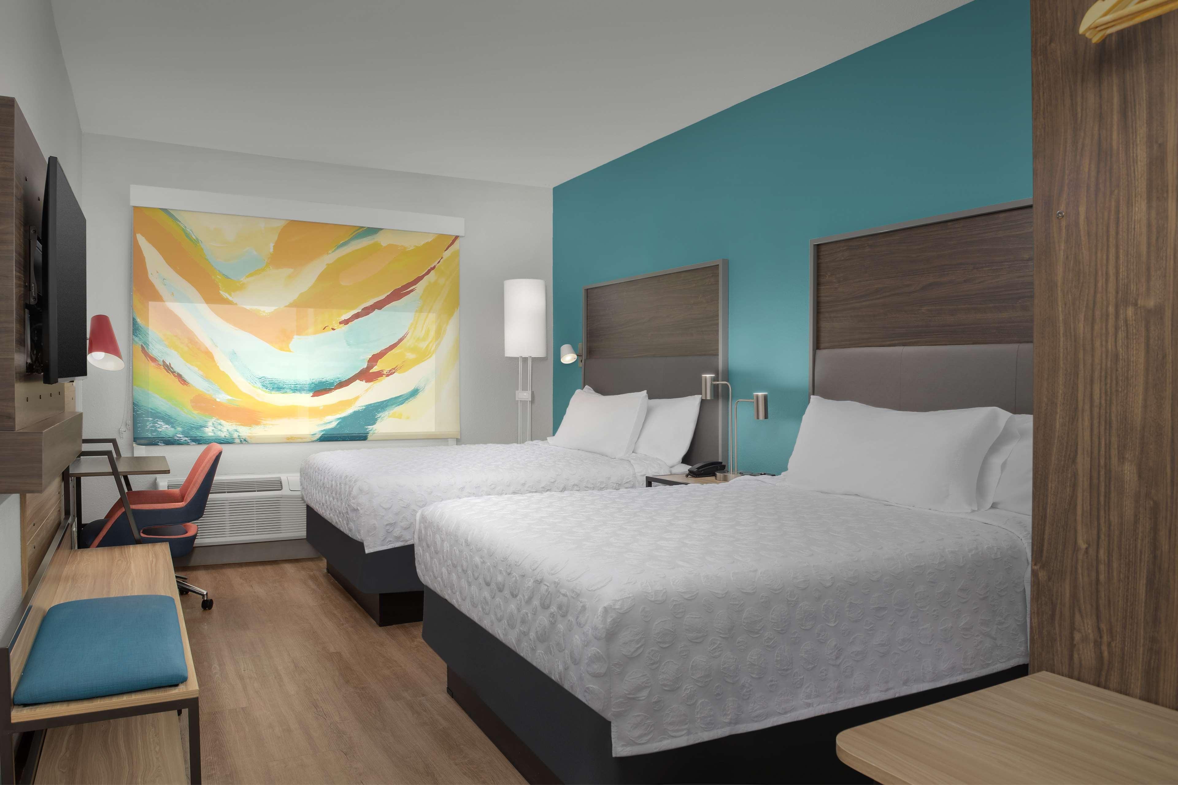 Double Two Queen Beds