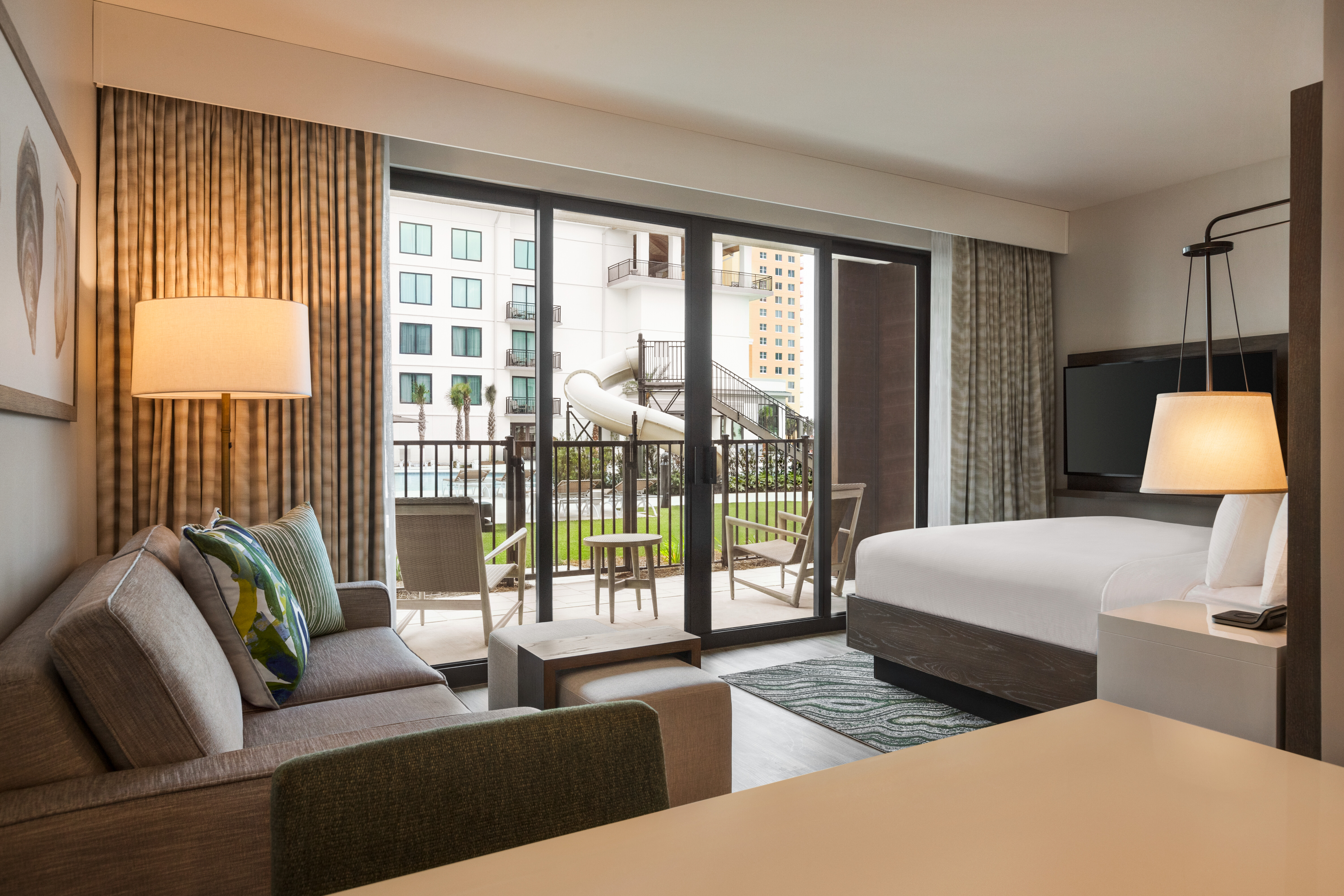 Studio King Size Bed