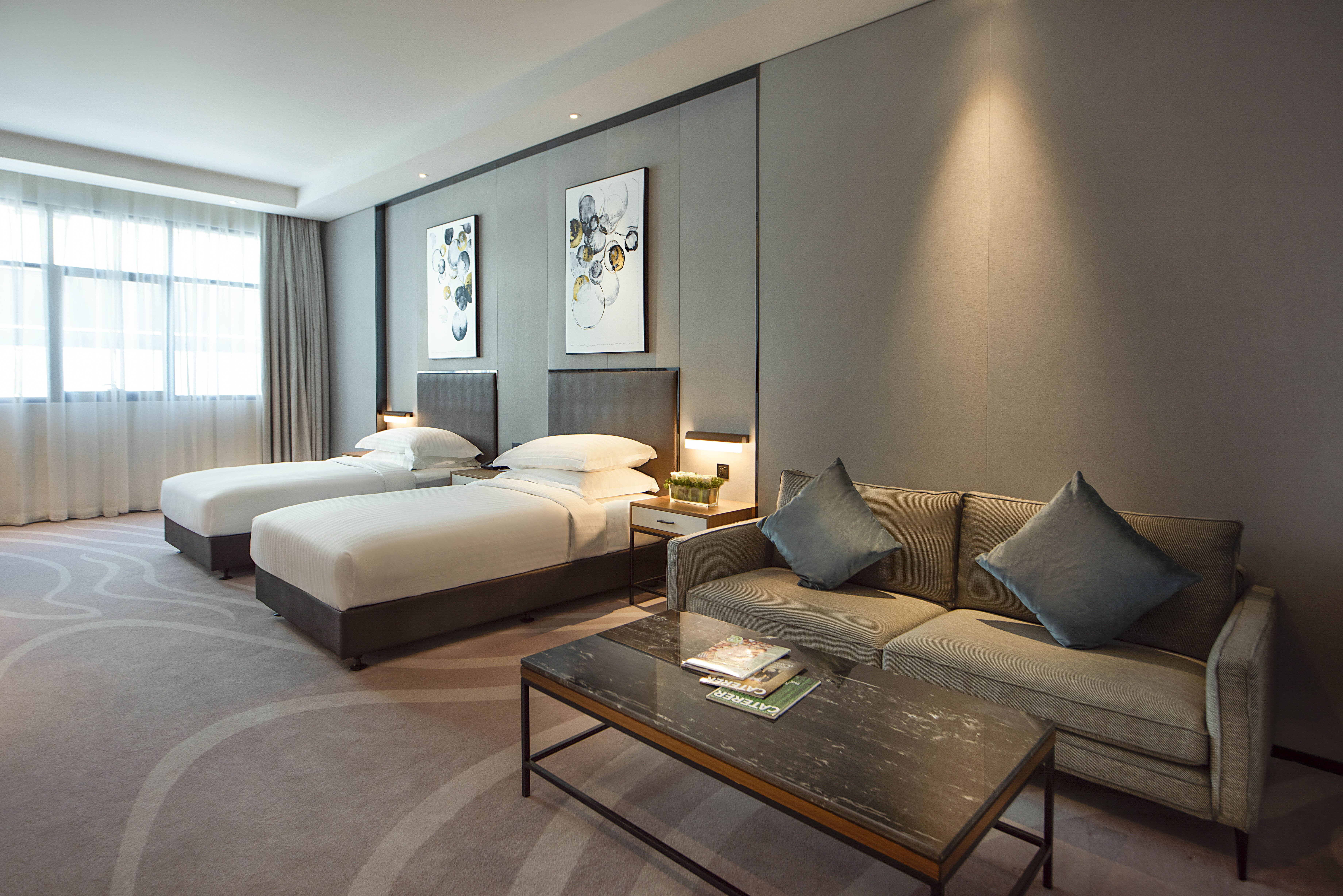 Double or Twin Premier King Bed