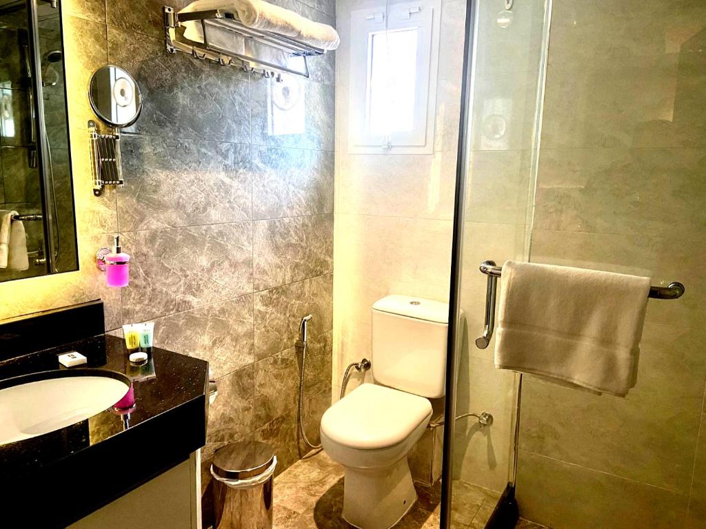 Double or Twin Standard