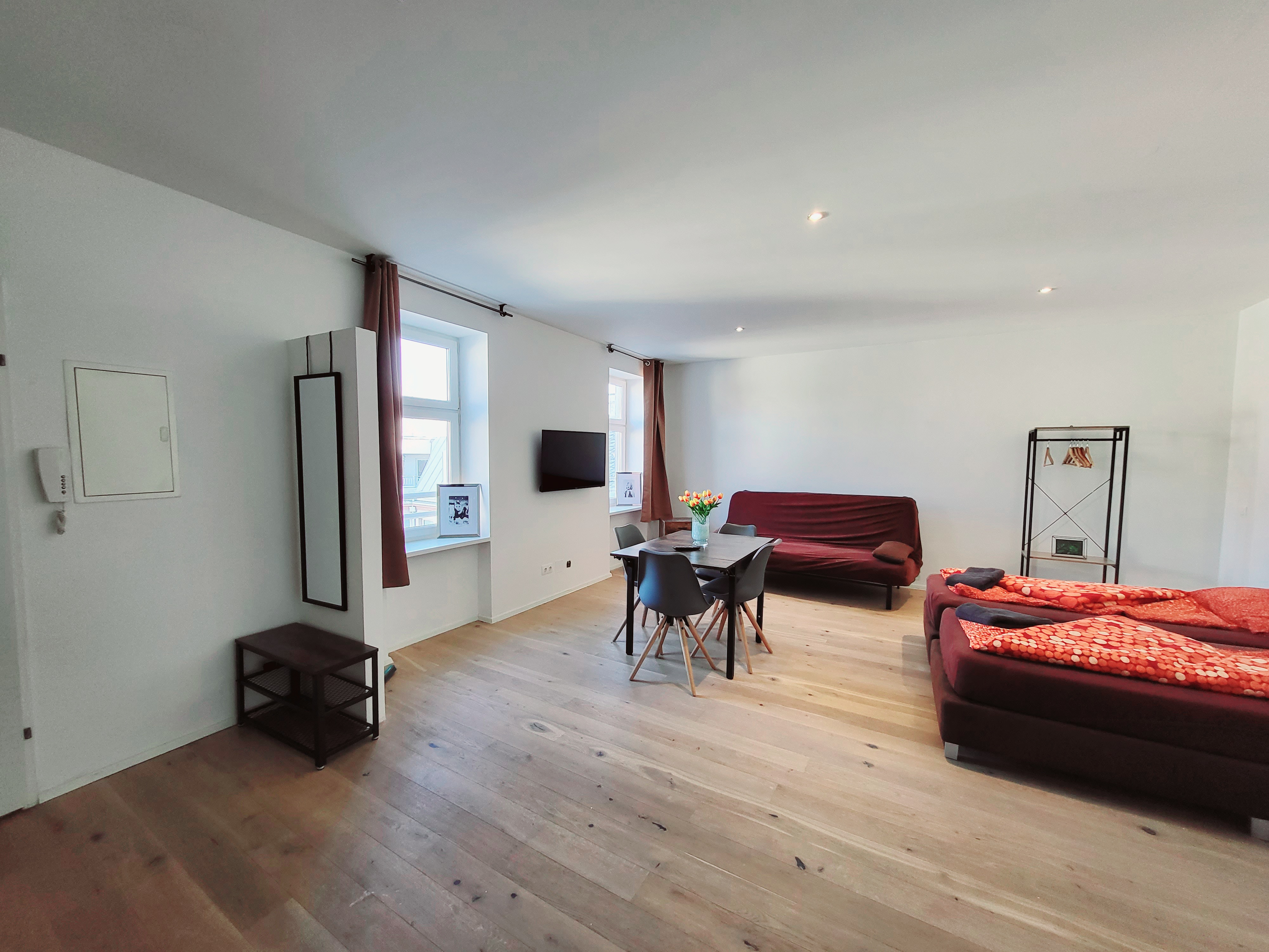 Apartment One Bedroom One Bathroom