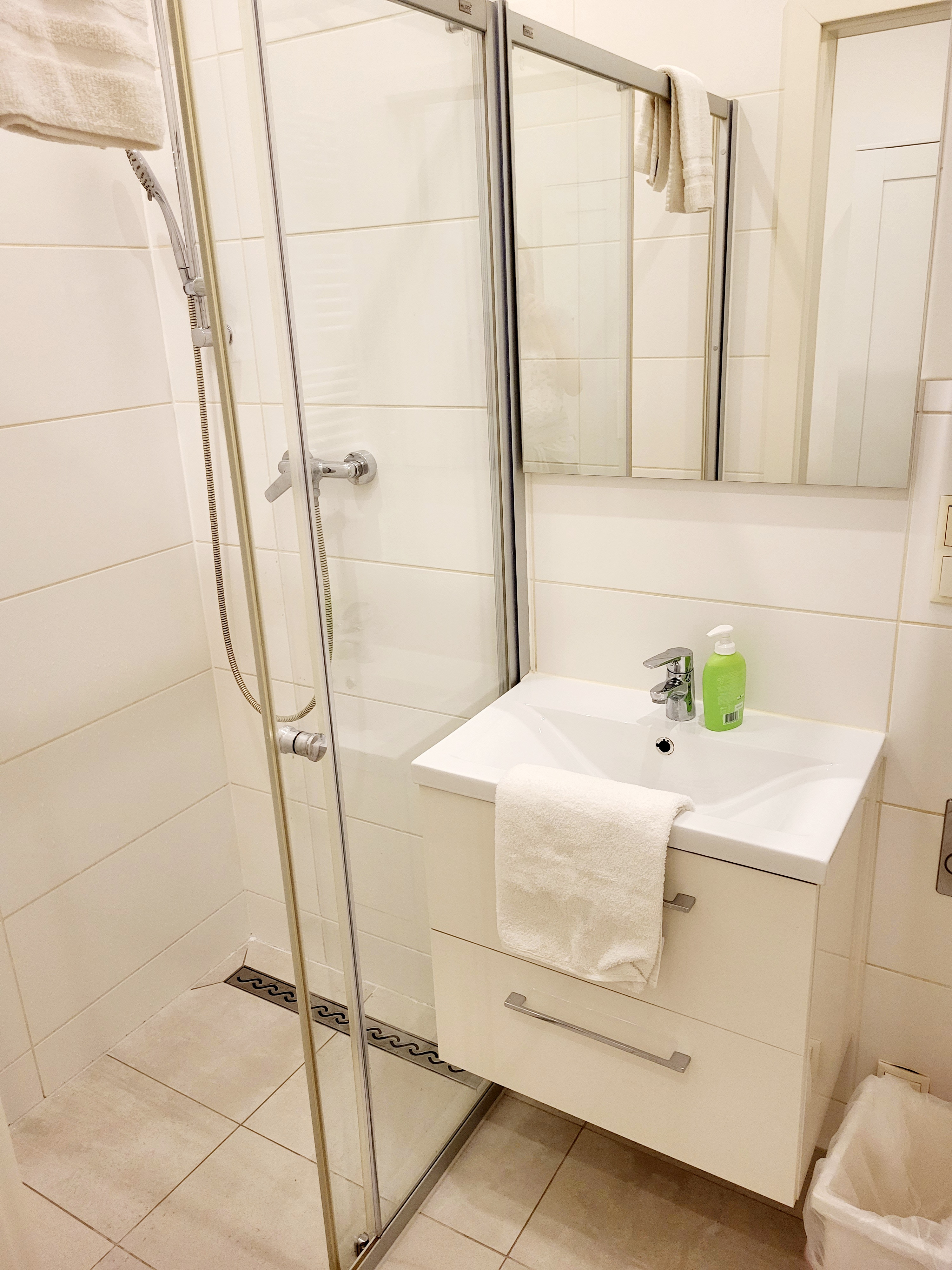 Apartment Two Bedrooms One Bathroom