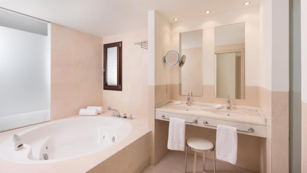 Junior Suite with Terrace