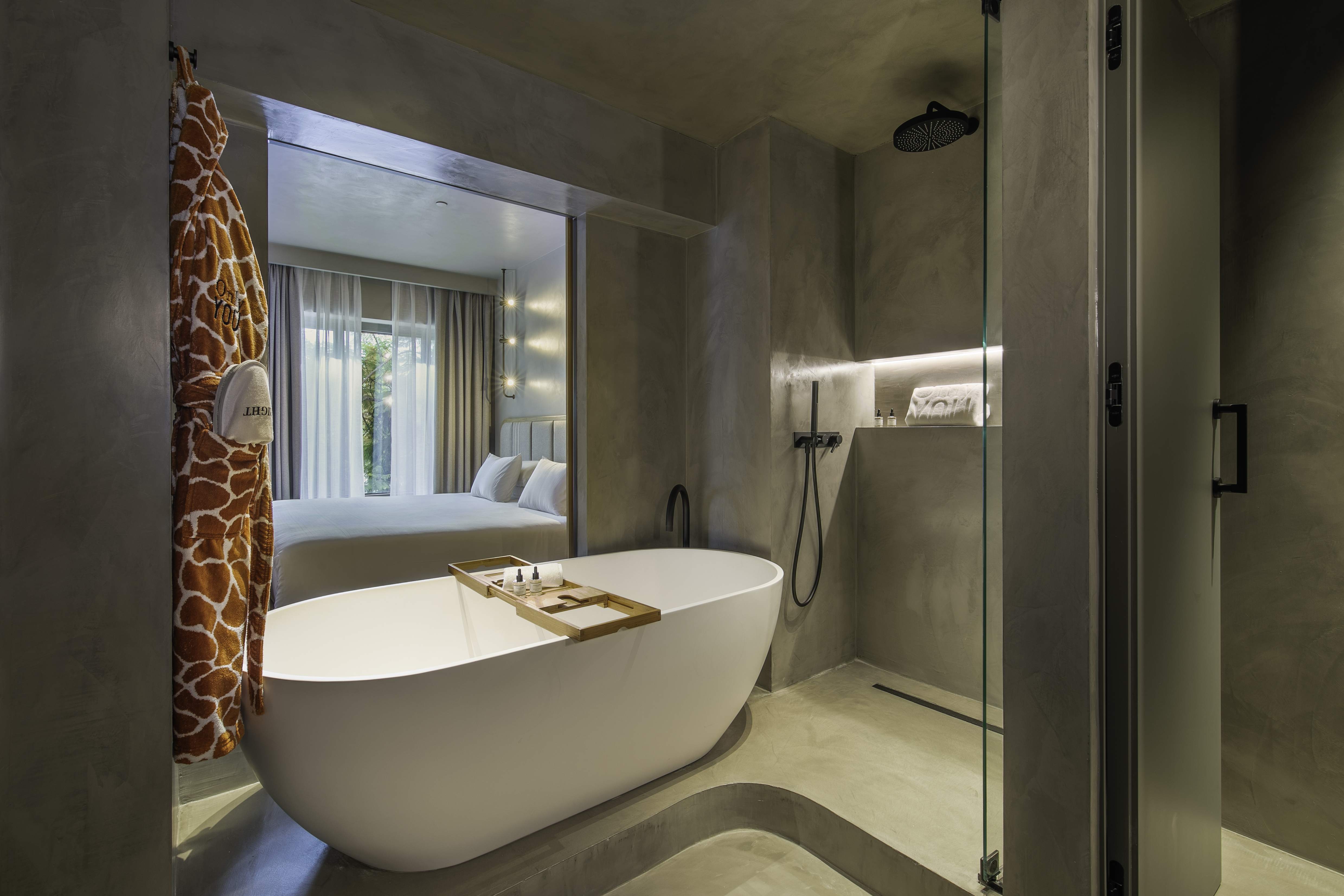 Junior Suite King Size Bed