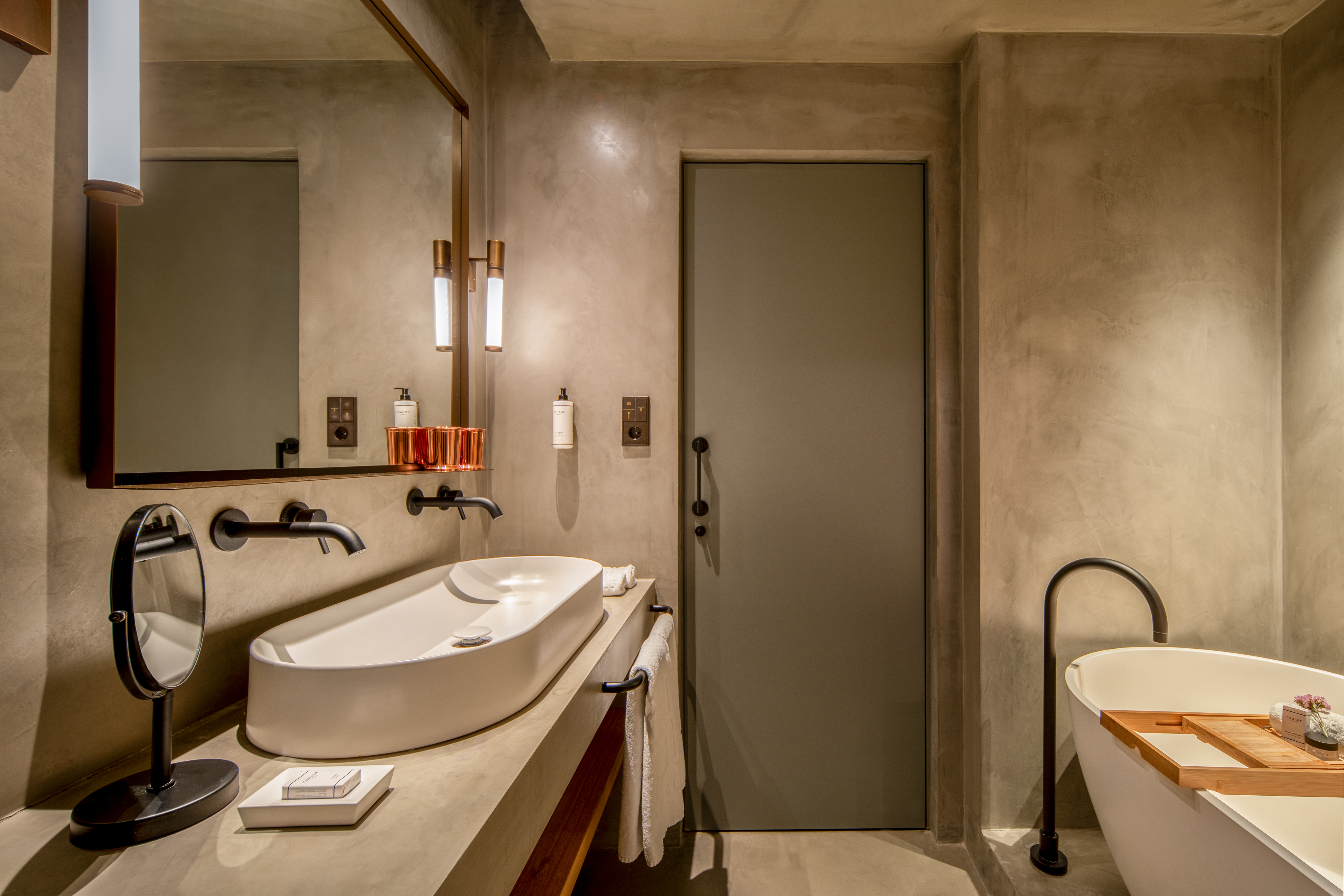 Double Premium with Views