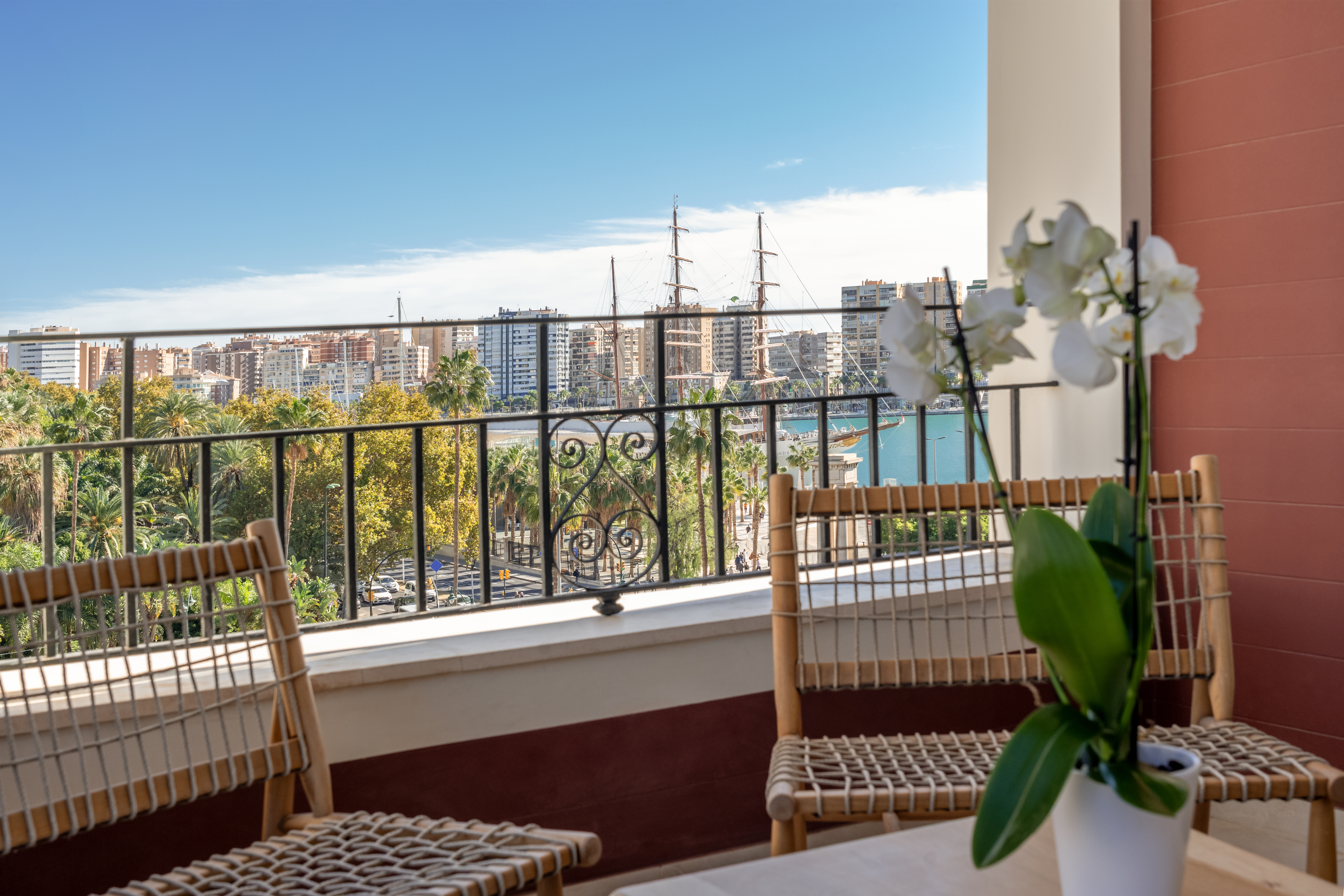 Junior Suite King Size Bed