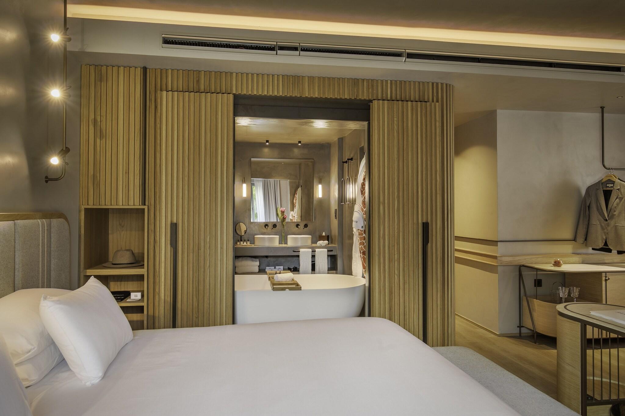 Double Premium King Bed