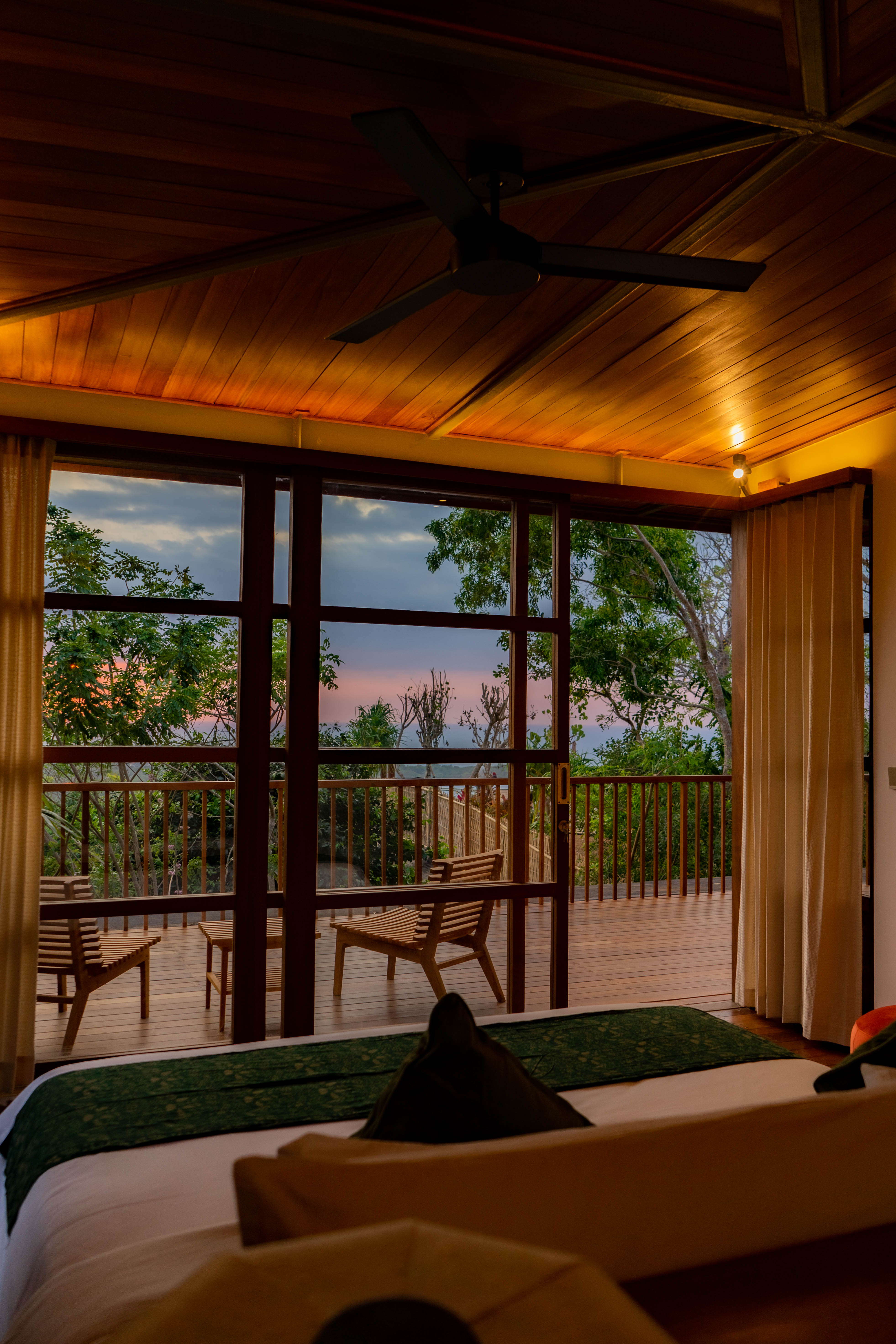 Villa Two Queen Beds